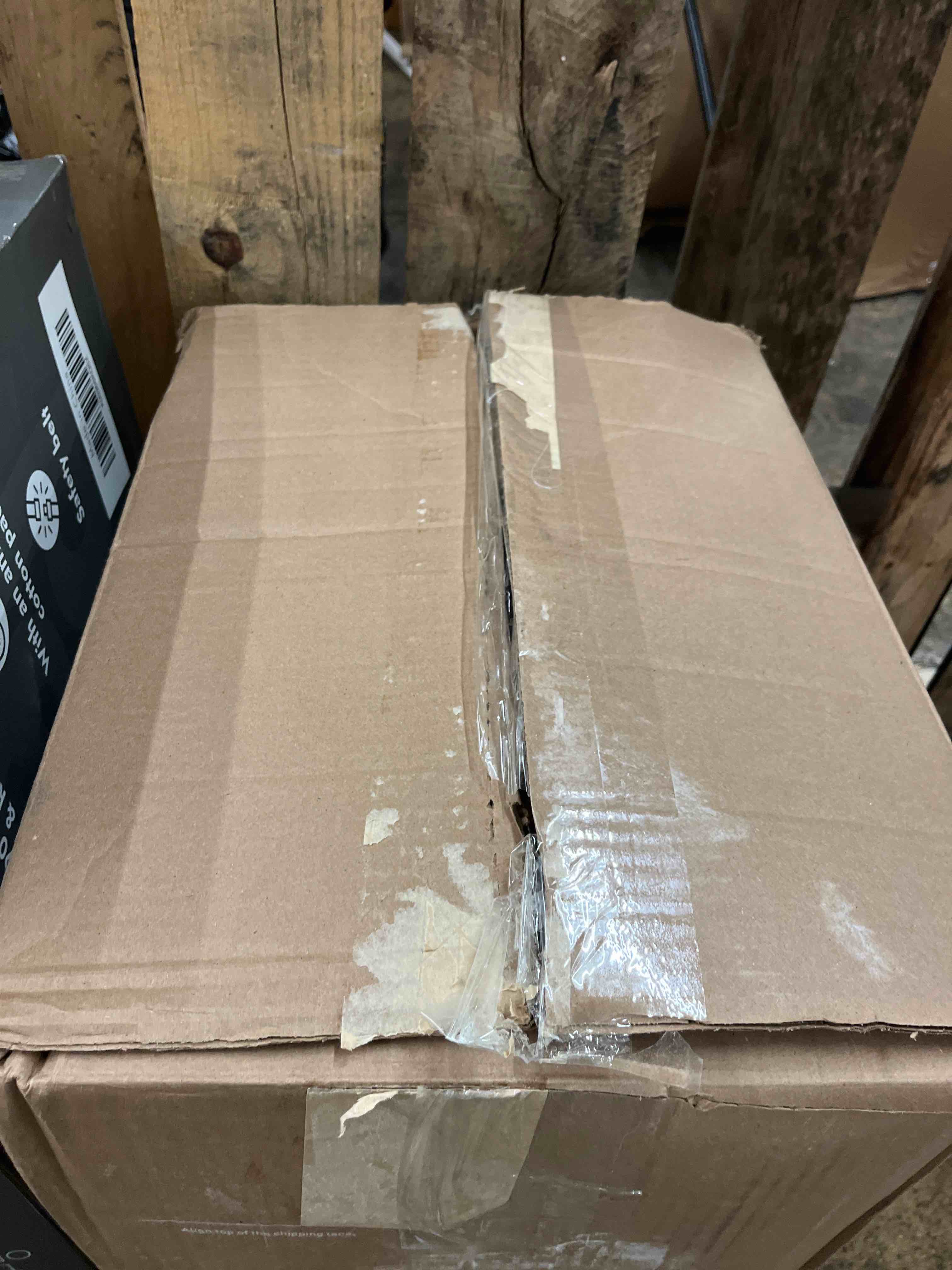 https://s3.amazonaws.com/lotting-images-prod/phillipi/GRA1888473_1755818595471.jpeg