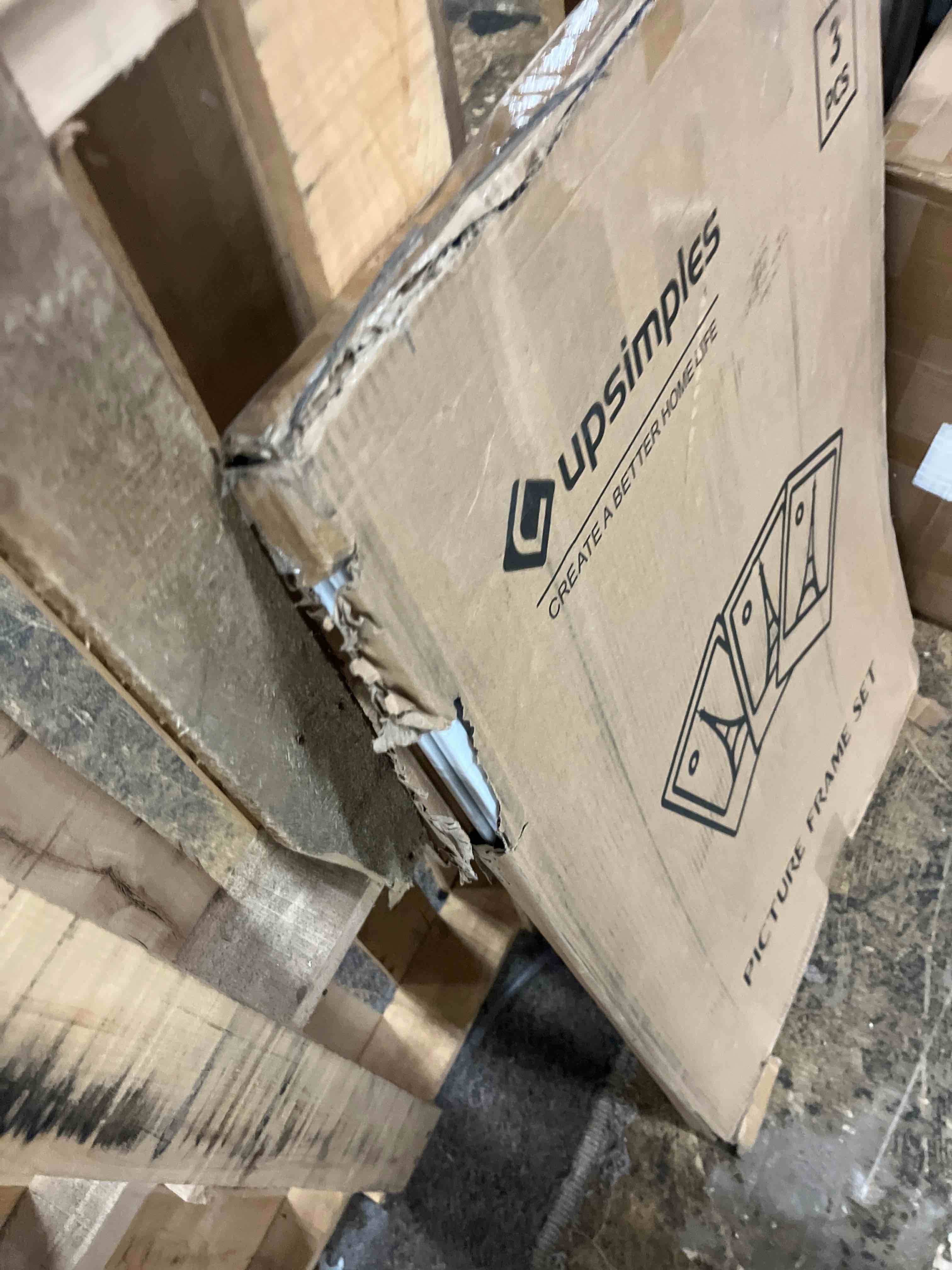 https://s3.amazonaws.com/lotting-images-prod/phillipi/GRA1888483_1755816101841.jpeg