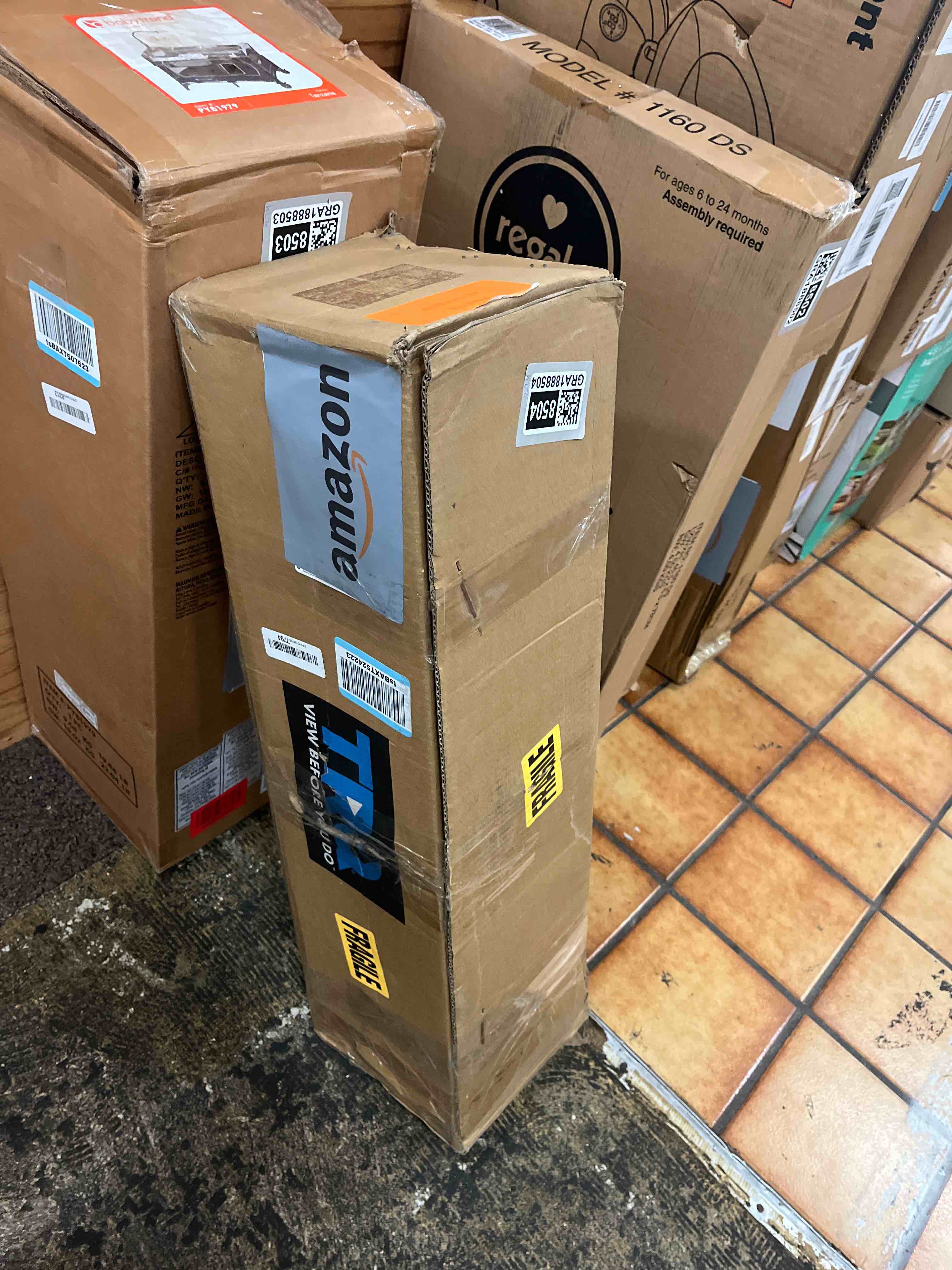 https://s3.amazonaws.com/lotting-images-prod/phillipi/GRA1888504_1755882404882.jpeg