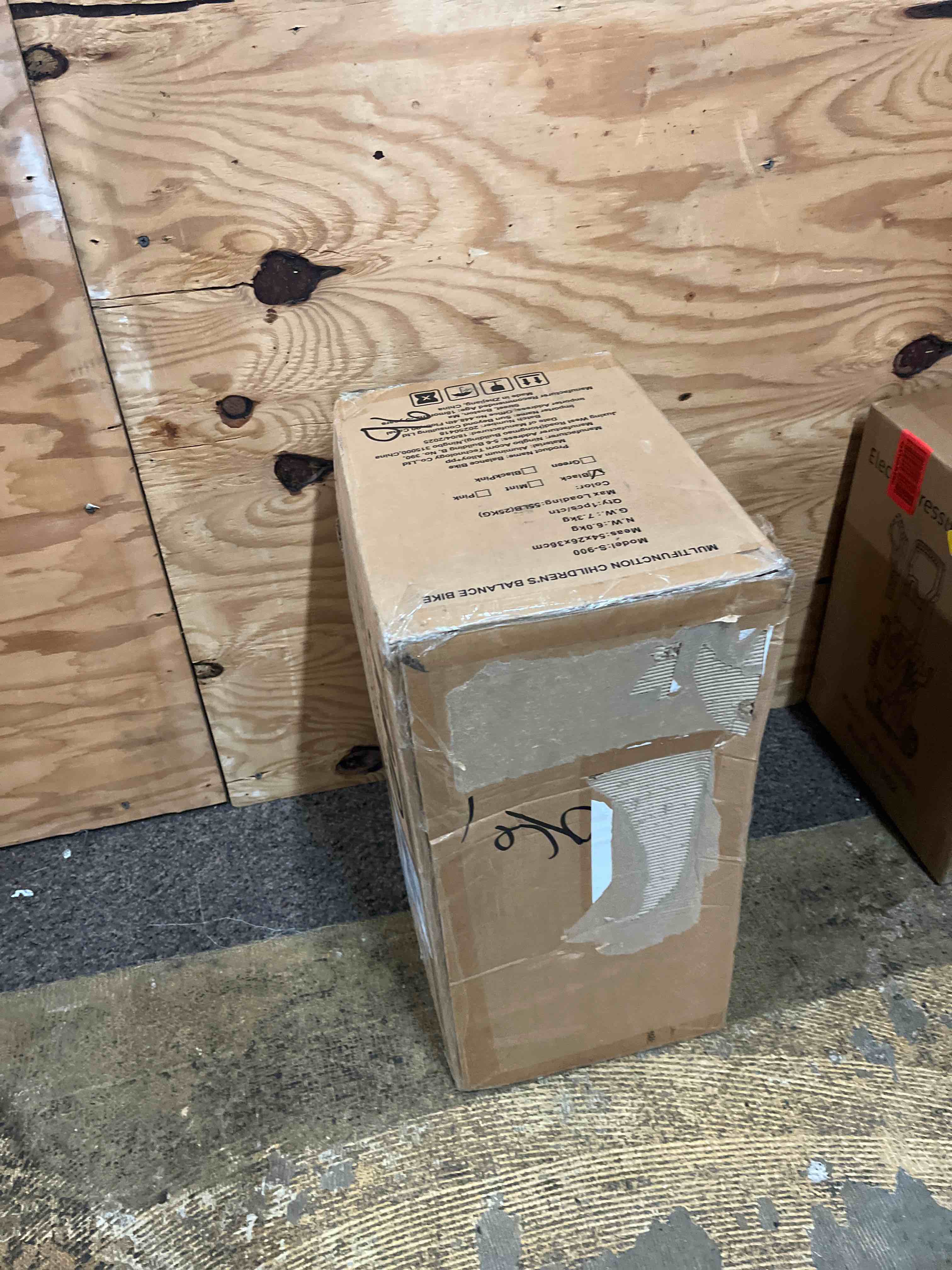 https://s3.amazonaws.com/lotting-images-prod/phillipi/GRA1888556_1755875201060.jpeg