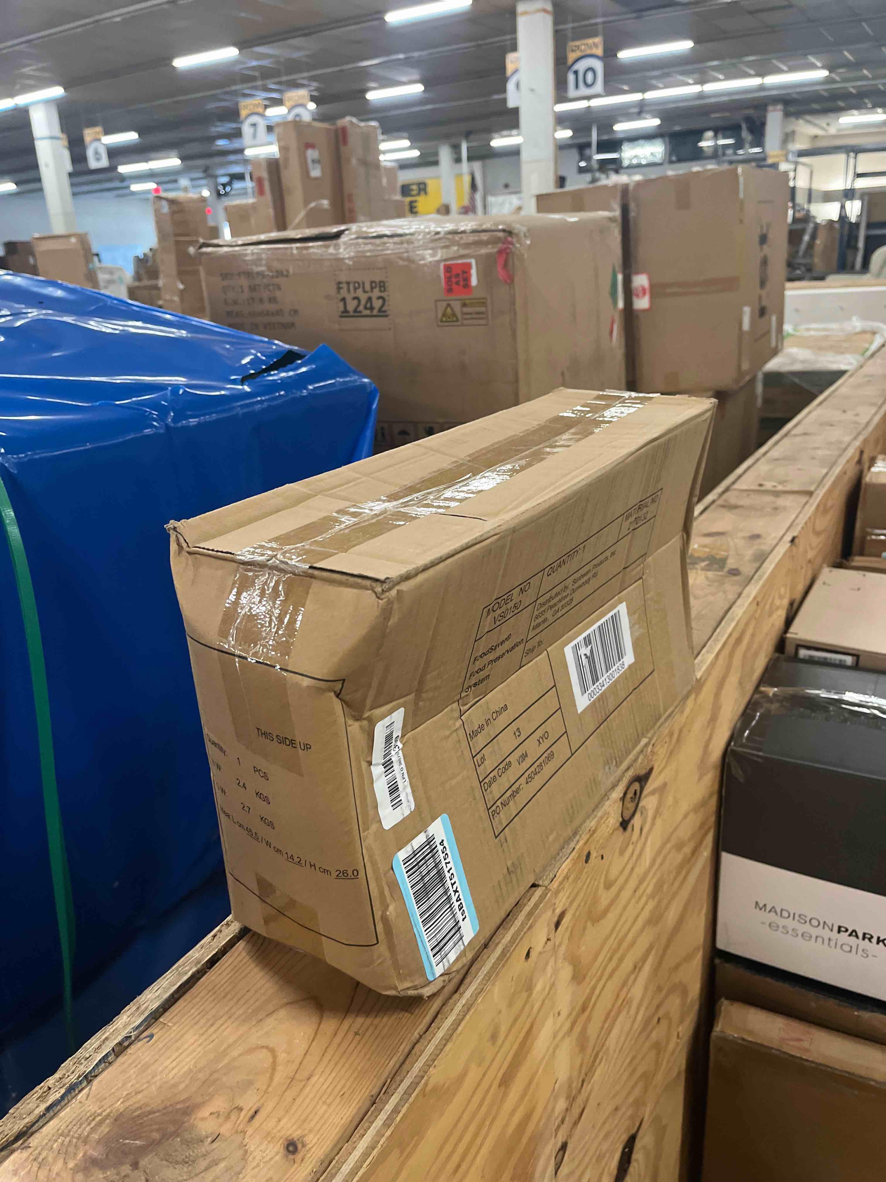 https://s3.amazonaws.com/lotting-images-prod/phillipi/GRA1888571_1755876404359.jpeg