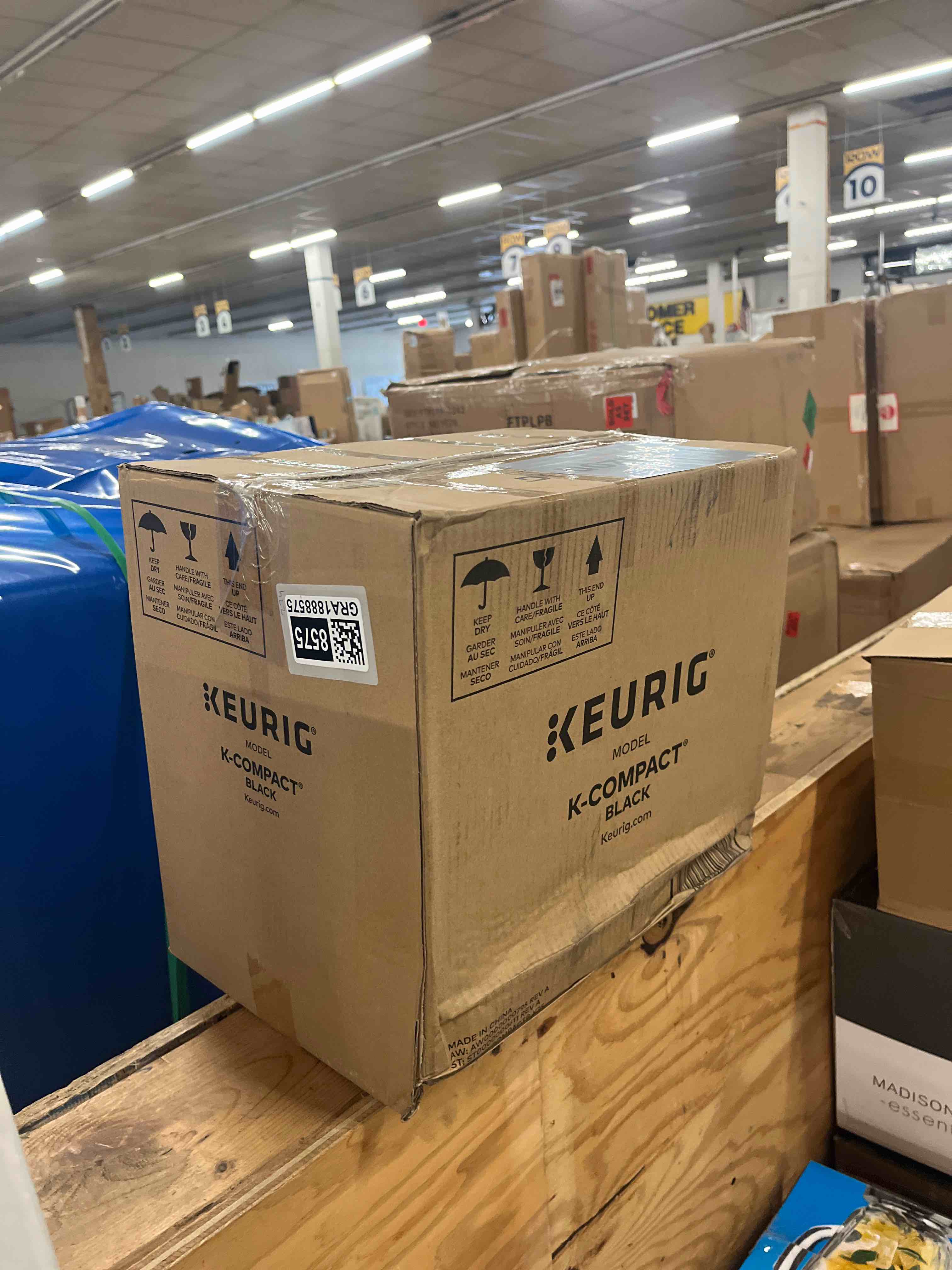 https://s3.amazonaws.com/lotting-images-prod/phillipi/GRA1888575_1755876855806.jpeg