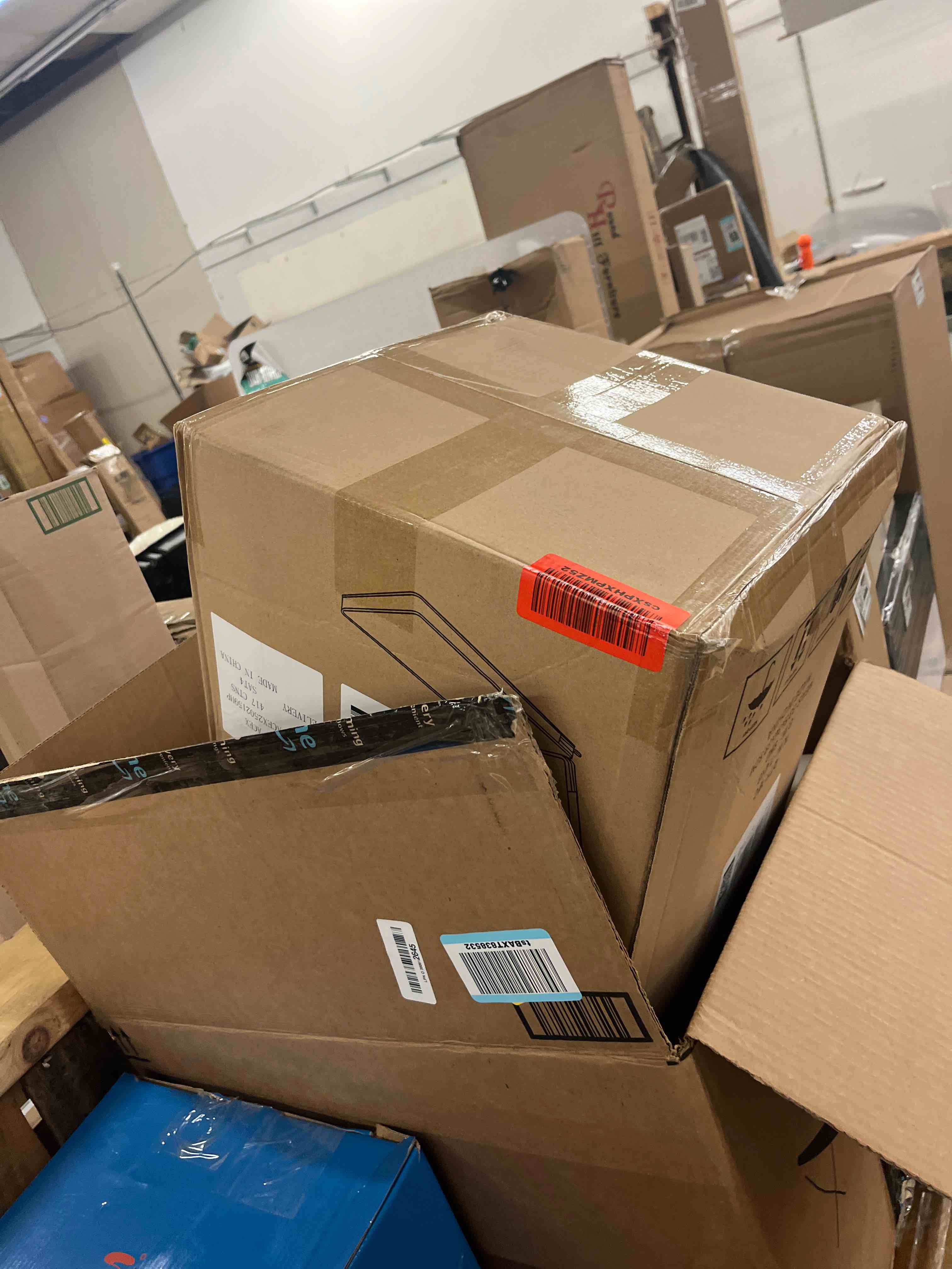 https://s3.amazonaws.com/lotting-images-prod/phillipi/GRA1888607_1755877371205.jpeg