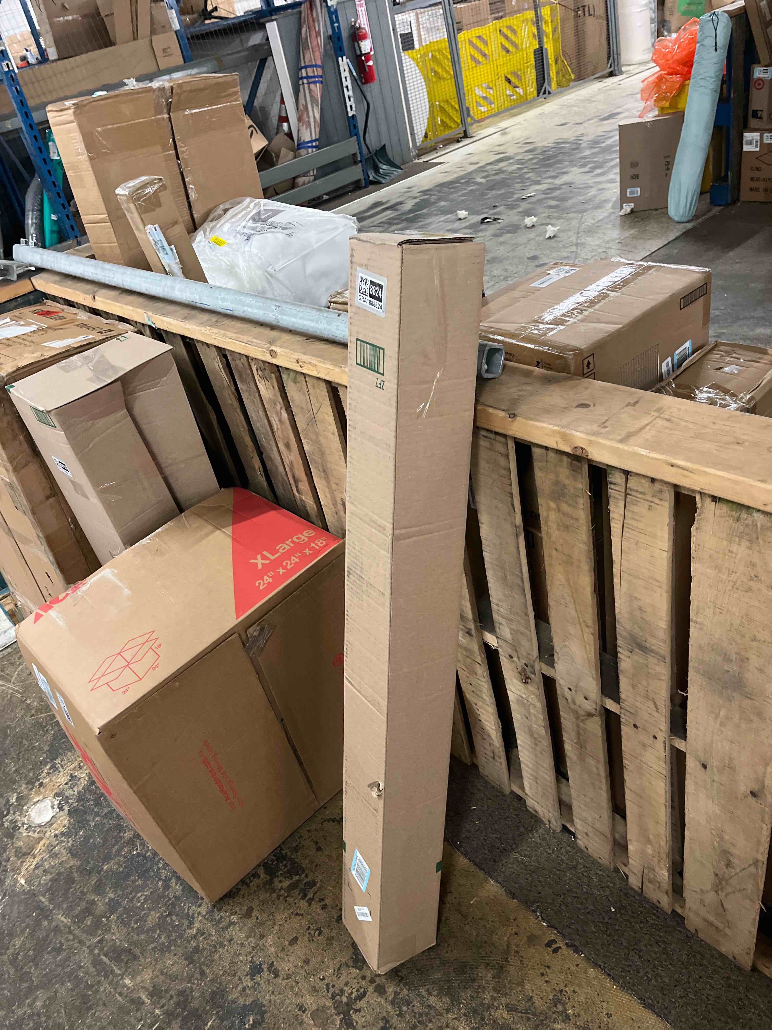 https://s3.amazonaws.com/lotting-images-prod/phillipi/GRA1888824_1756739183602.jpeg