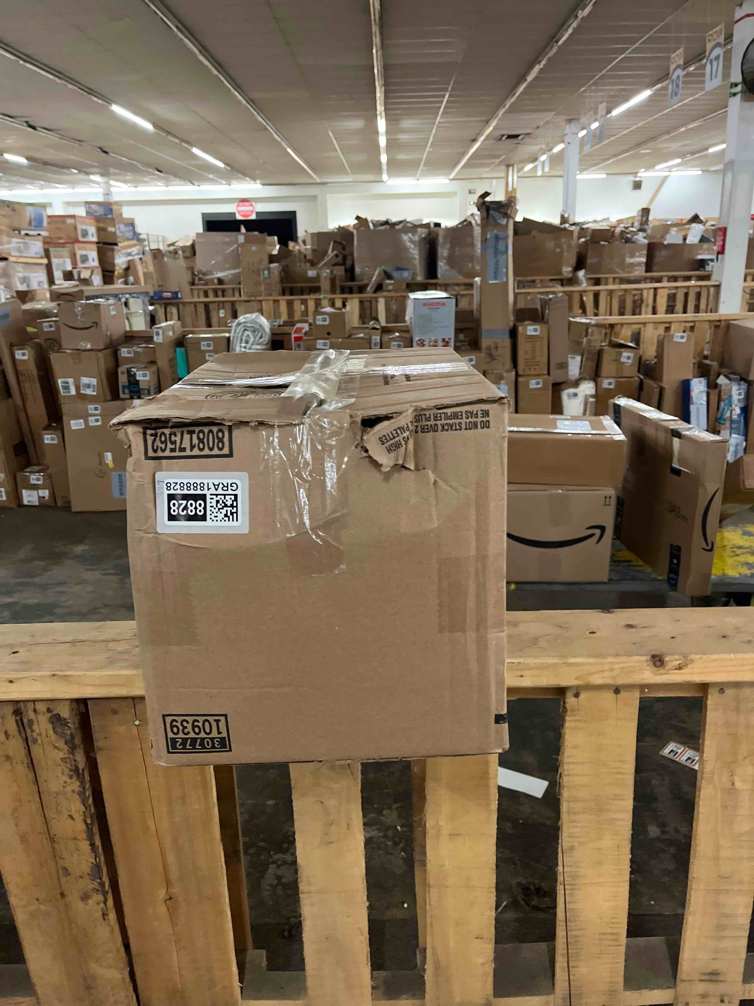 https://s3.amazonaws.com/lotting-images-prod/phillipi/GRA1888828_1756740208620.jpeg