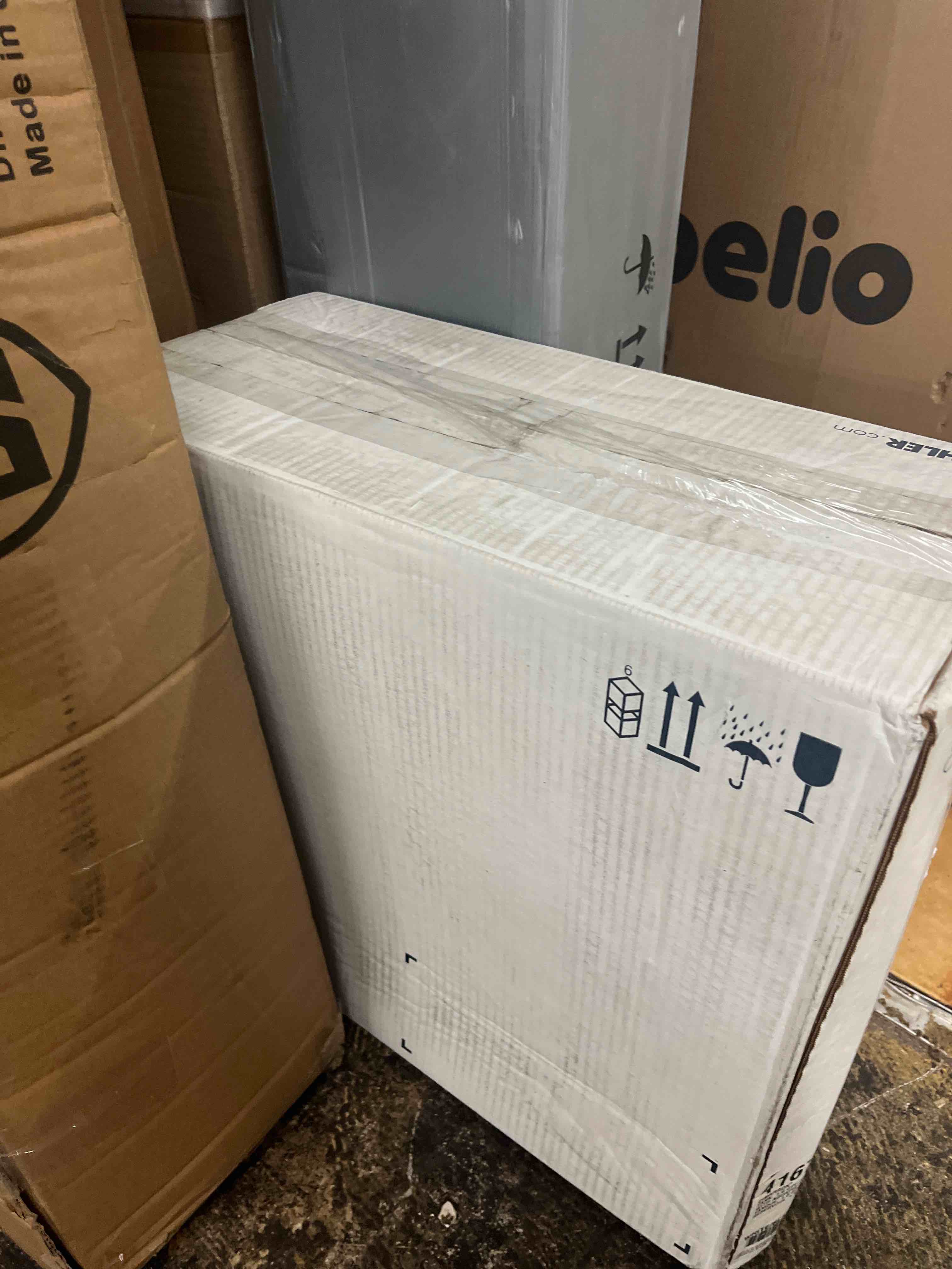 https://s3.amazonaws.com/lotting-images-prod/phillipi/GRA1889003_1757000416663.jpeg