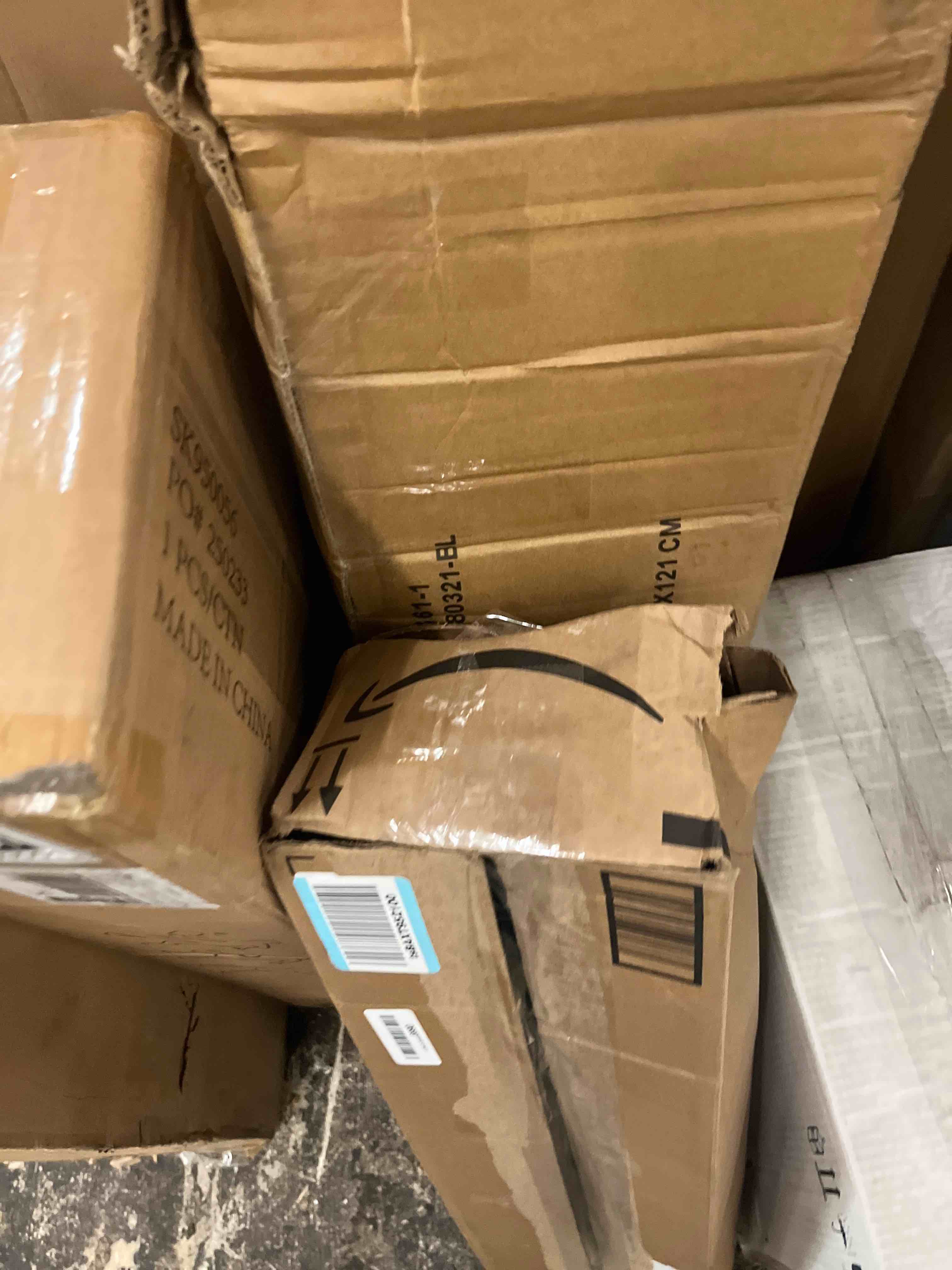 https://s3.amazonaws.com/lotting-images-prod/phillipi/GRA1889014_1757001105530.jpeg