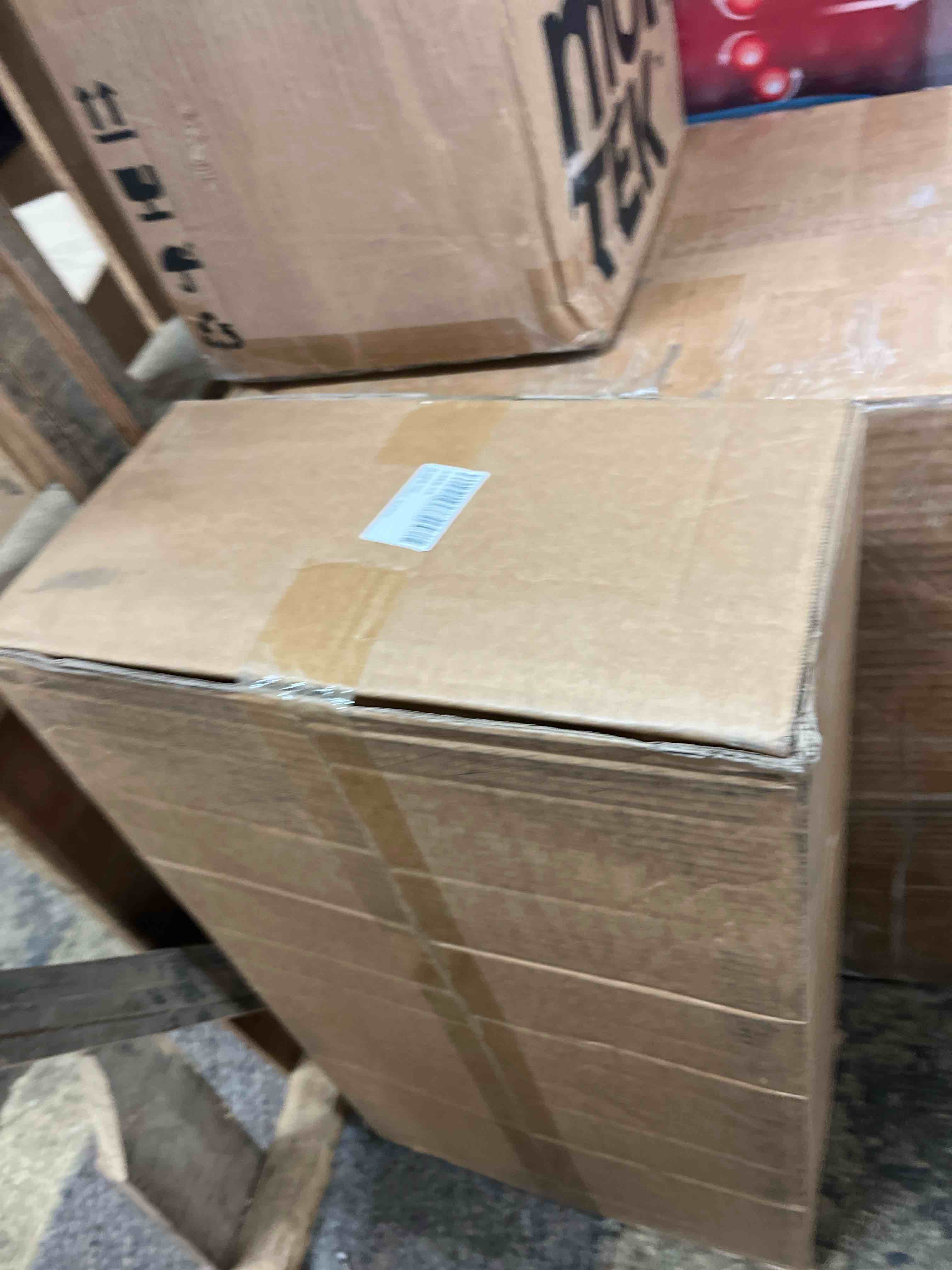 https://s3.amazonaws.com/lotting-images-prod/phillipi/GRA1889037_1756995614665.jpeg