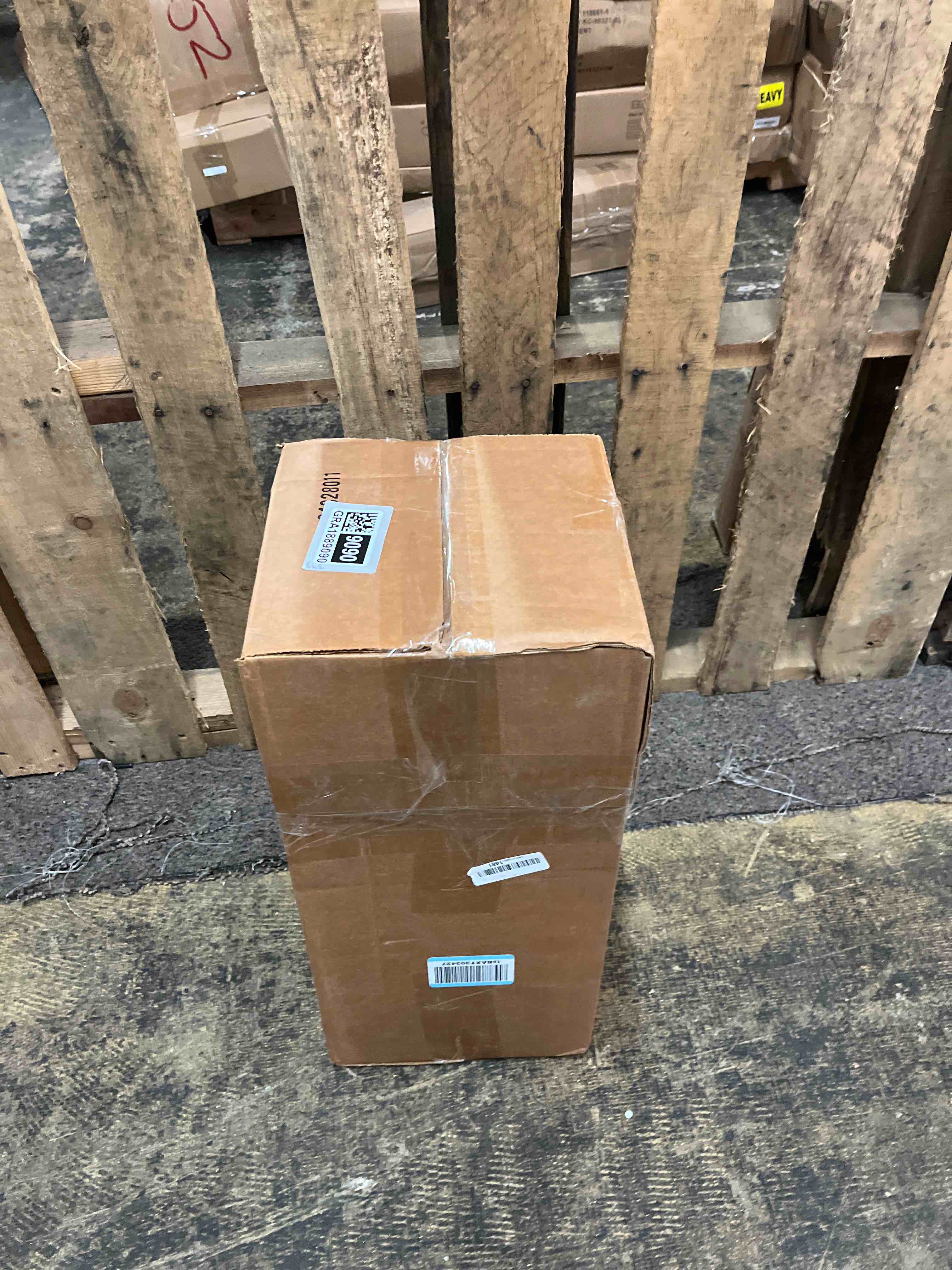 https://s3.amazonaws.com/lotting-images-prod/phillipi/GRA1889090_1756992792702.jpeg