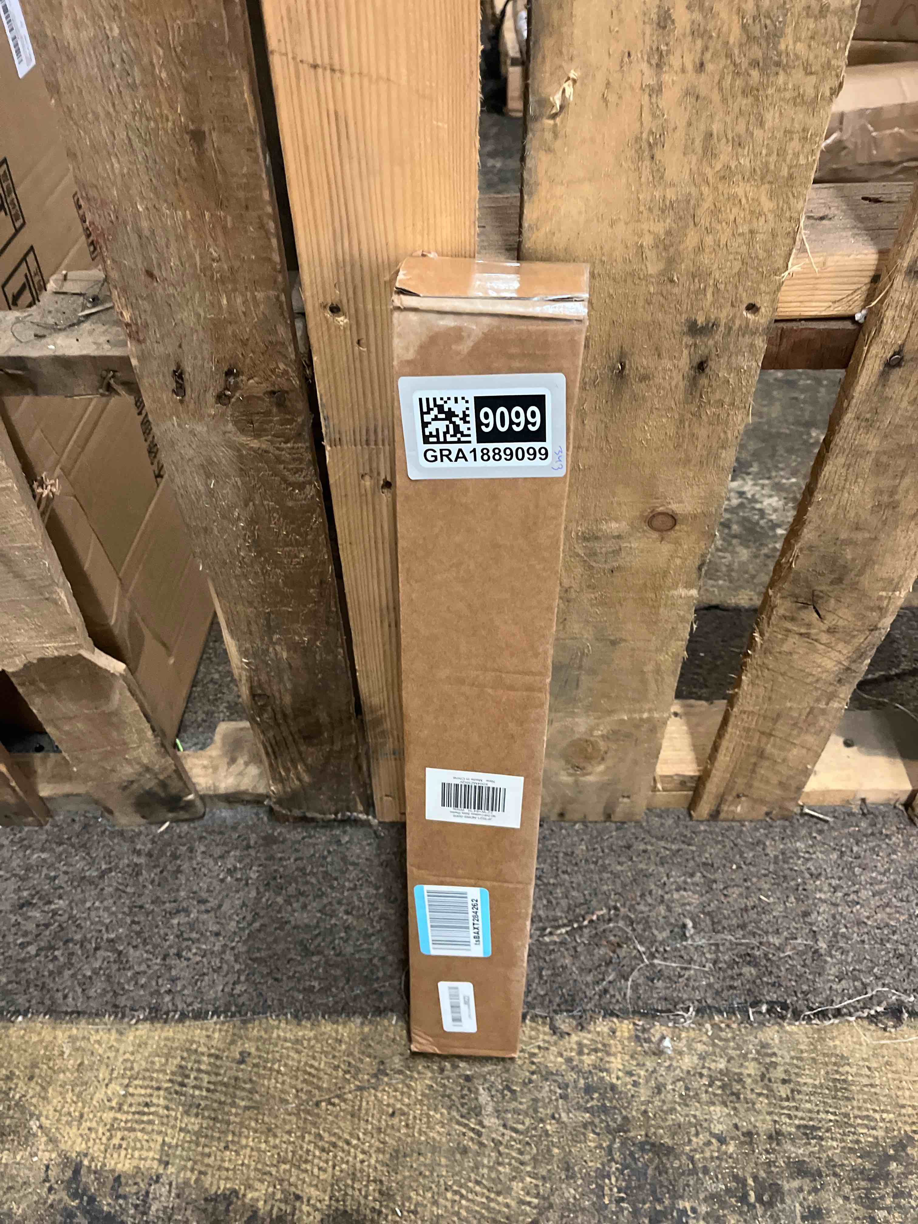 https://s3.amazonaws.com/lotting-images-prod/phillipi/GRA1889099_1756996428982.jpeg