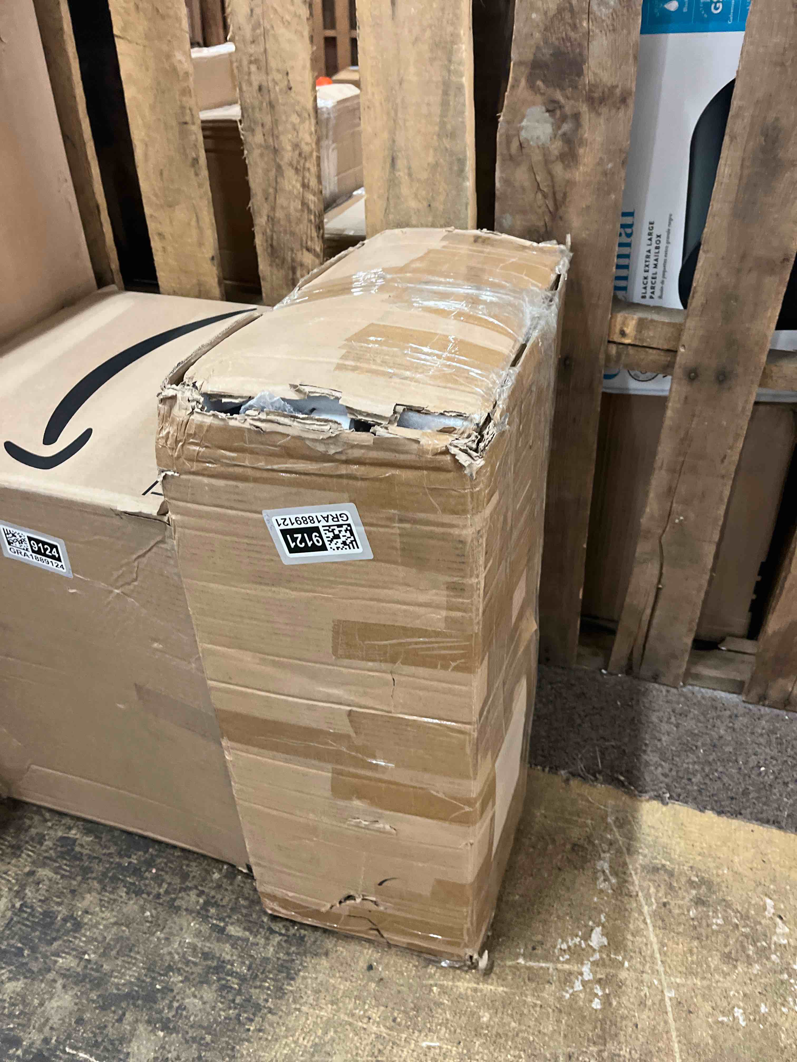 https://s3.amazonaws.com/lotting-images-prod/phillipi/GRA1889121_1756999401082.jpeg