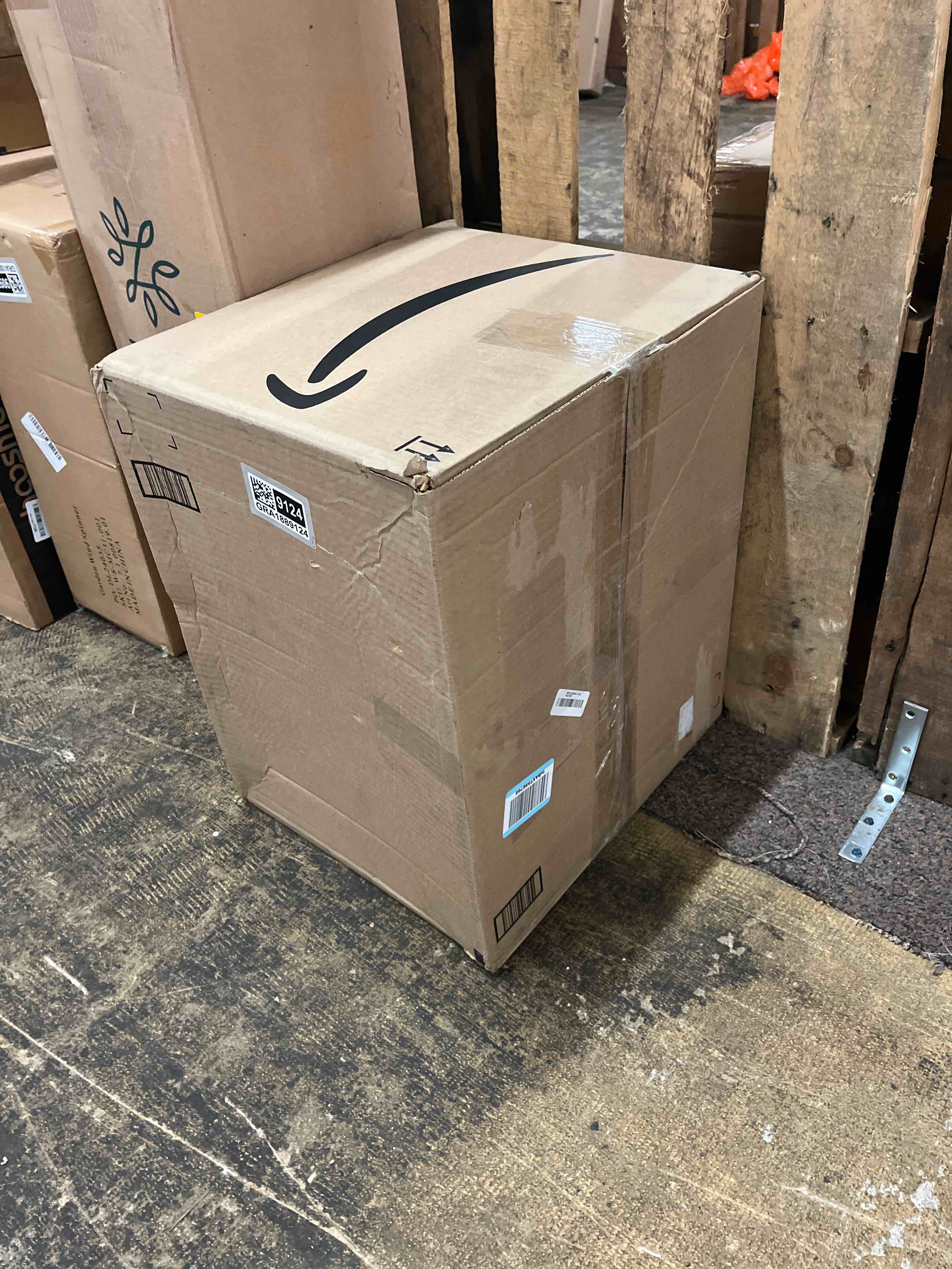 https://s3.amazonaws.com/lotting-images-prod/phillipi/GRA1889124_1756999108216.jpeg