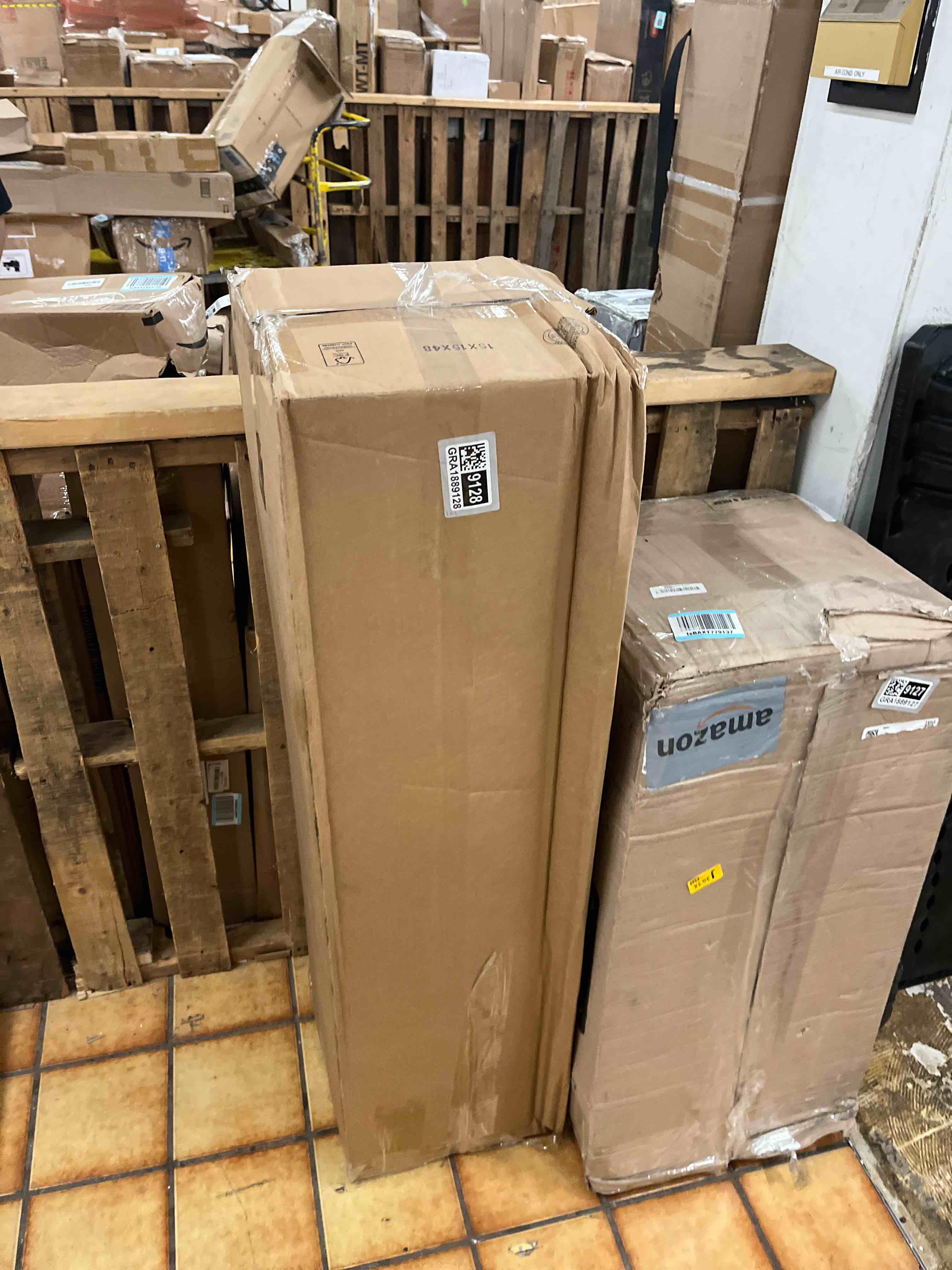https://s3.amazonaws.com/lotting-images-prod/phillipi/GRA1889128_1757001043161.jpeg