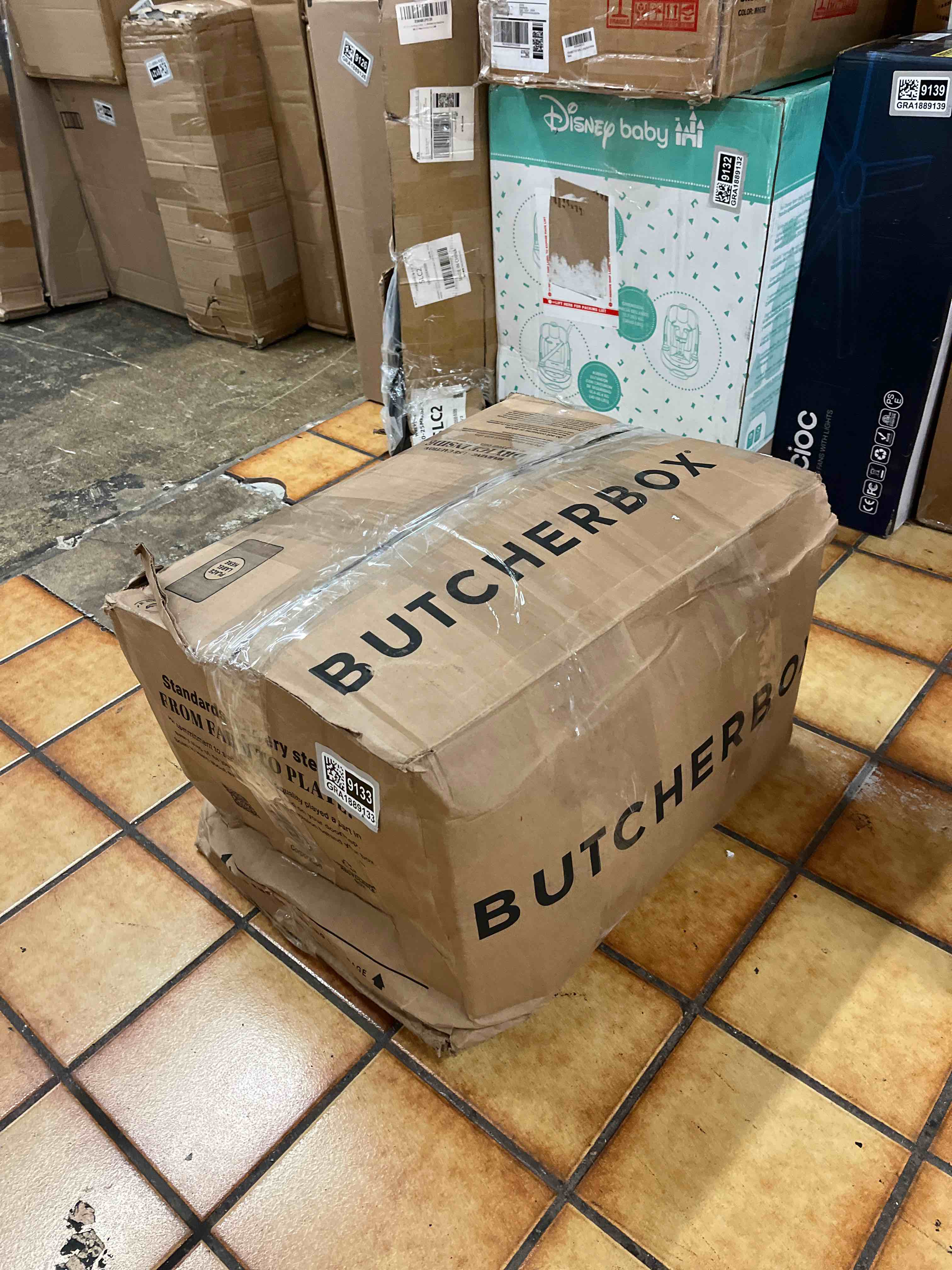 https://s3.amazonaws.com/lotting-images-prod/phillipi/GRA1889133_1757002376010.jpeg