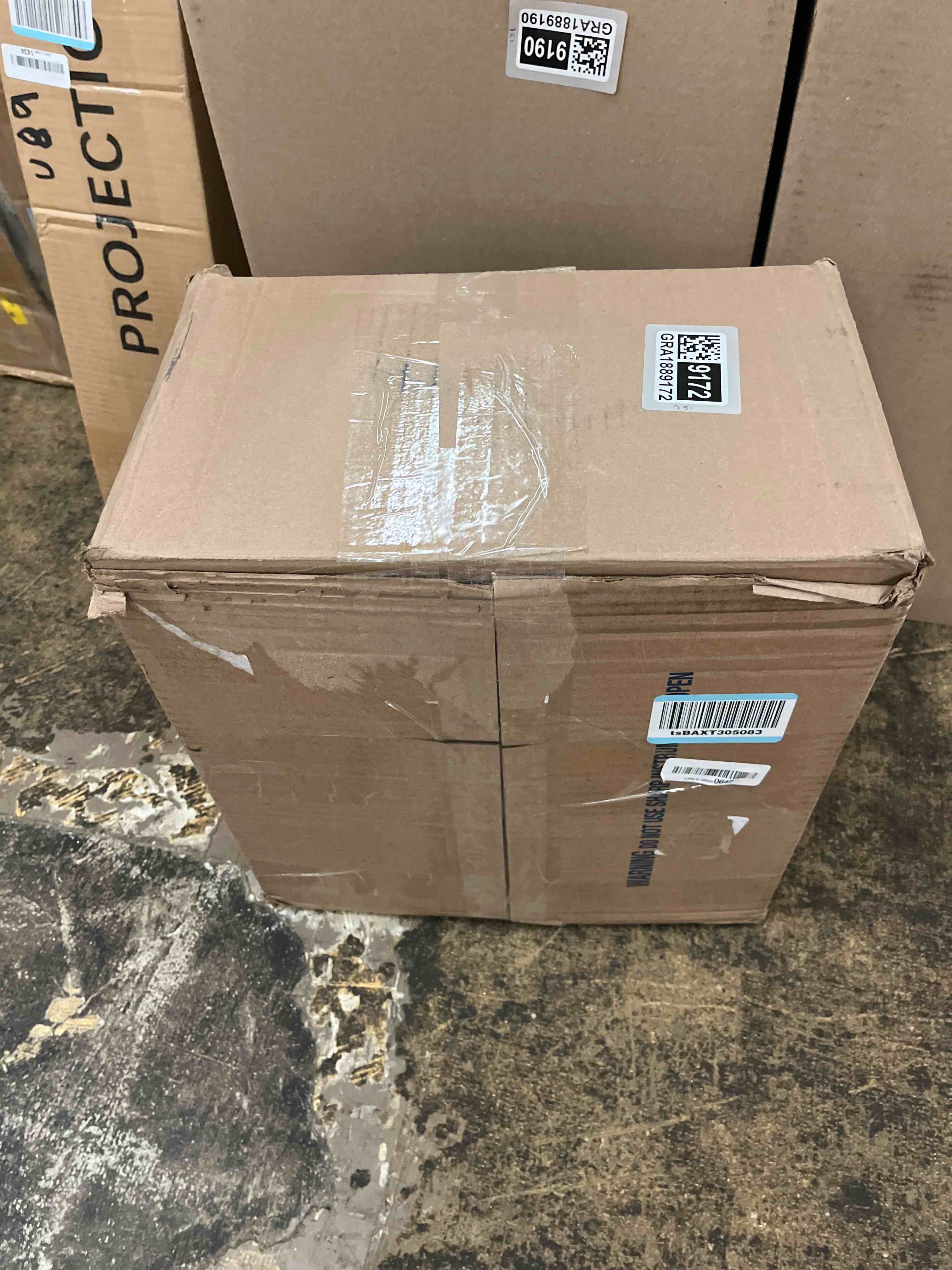 https://s3.amazonaws.com/lotting-images-prod/phillipi/GRA1889172_1757027221868.jpeg