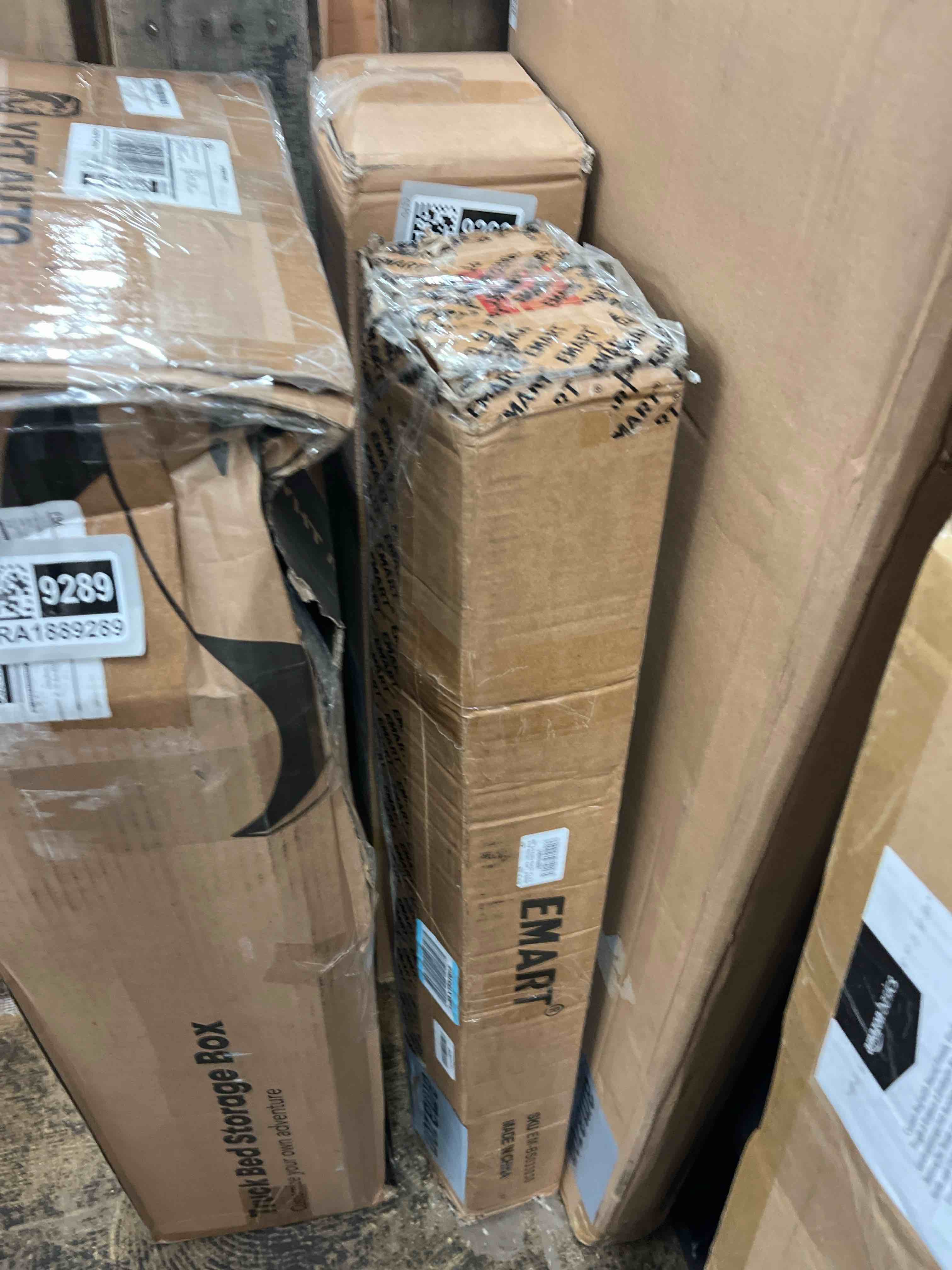 https://s3.amazonaws.com/lotting-images-prod/phillipi/GRA1889291_1757024642383.jpeg