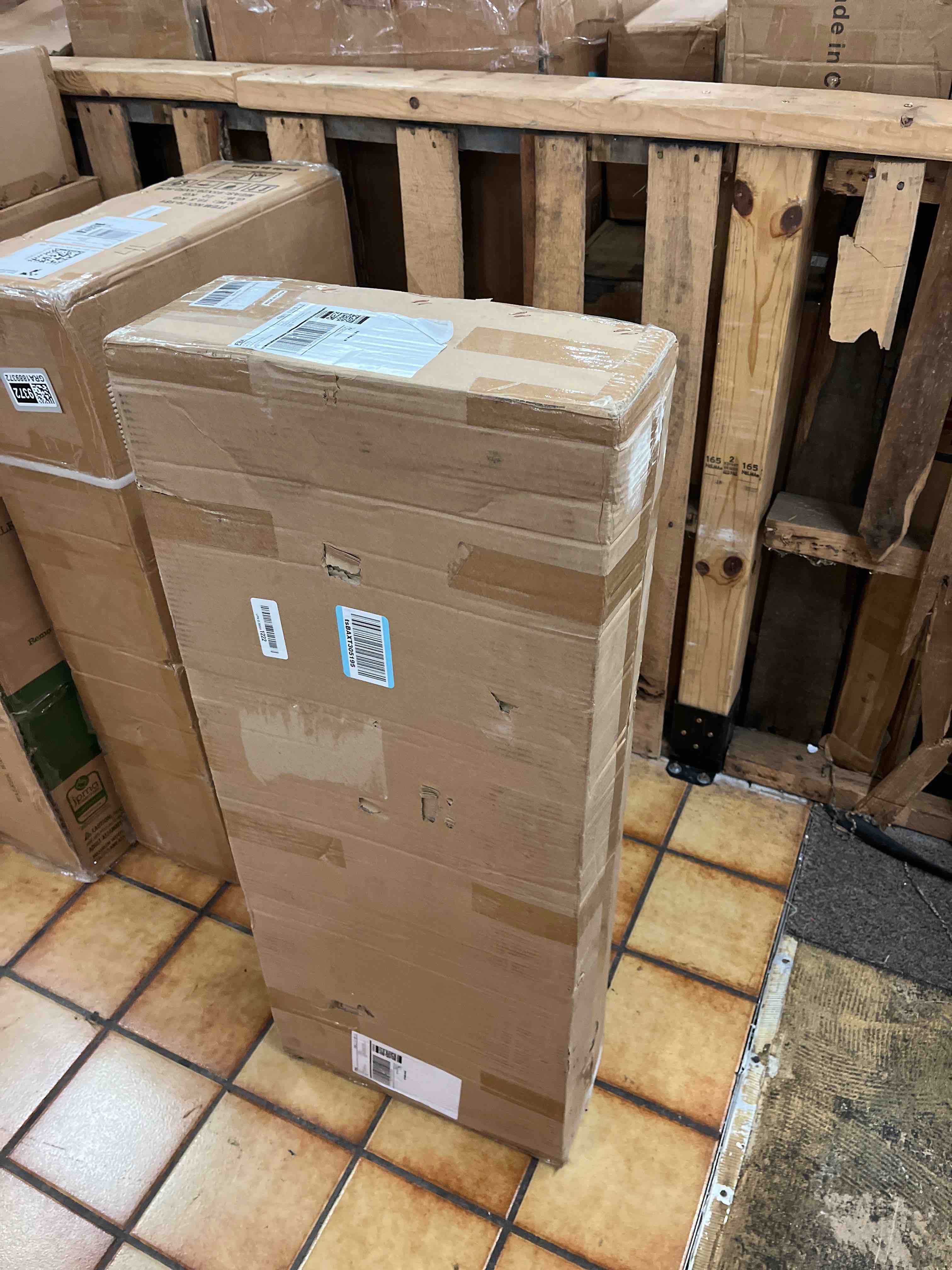 https://s3.amazonaws.com/lotting-images-prod/phillipi/GRA1889325_1757075111835.jpeg