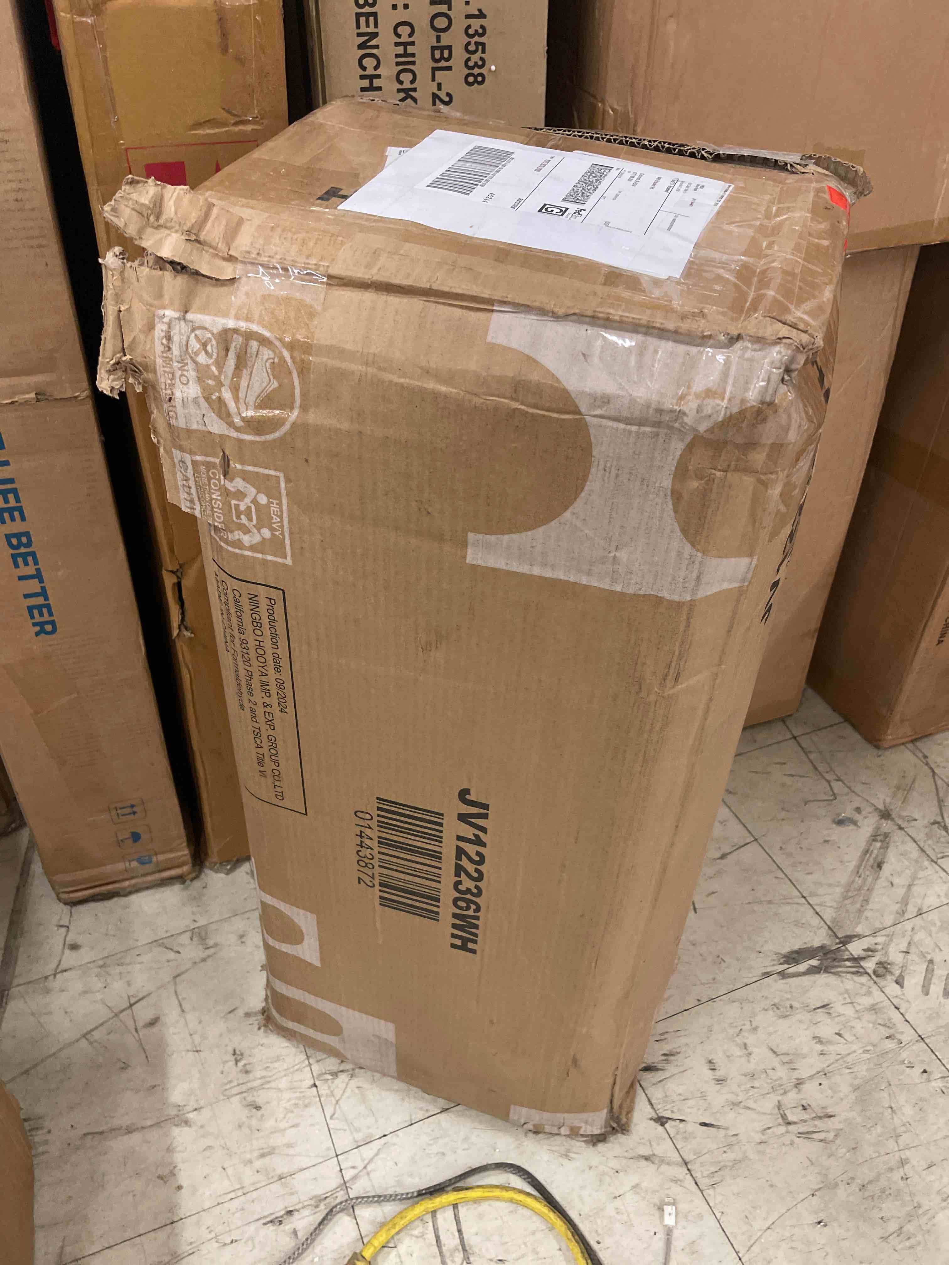 https://s3.amazonaws.com/lotting-images-prod/phillipi/GRA1889539_1757354688852.jpeg