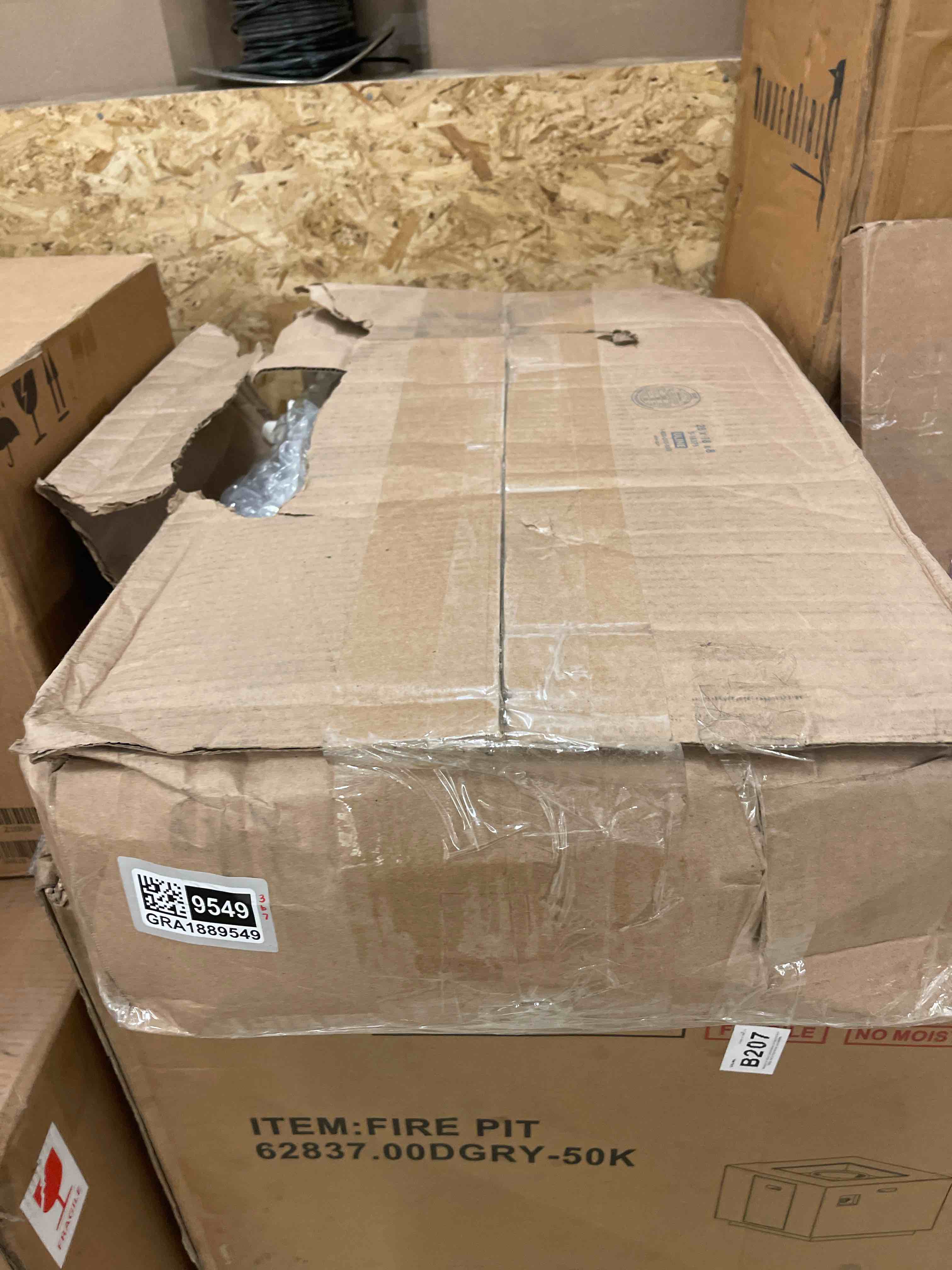 https://s3.amazonaws.com/lotting-images-prod/phillipi/GRA1889549_1757358734214.jpeg