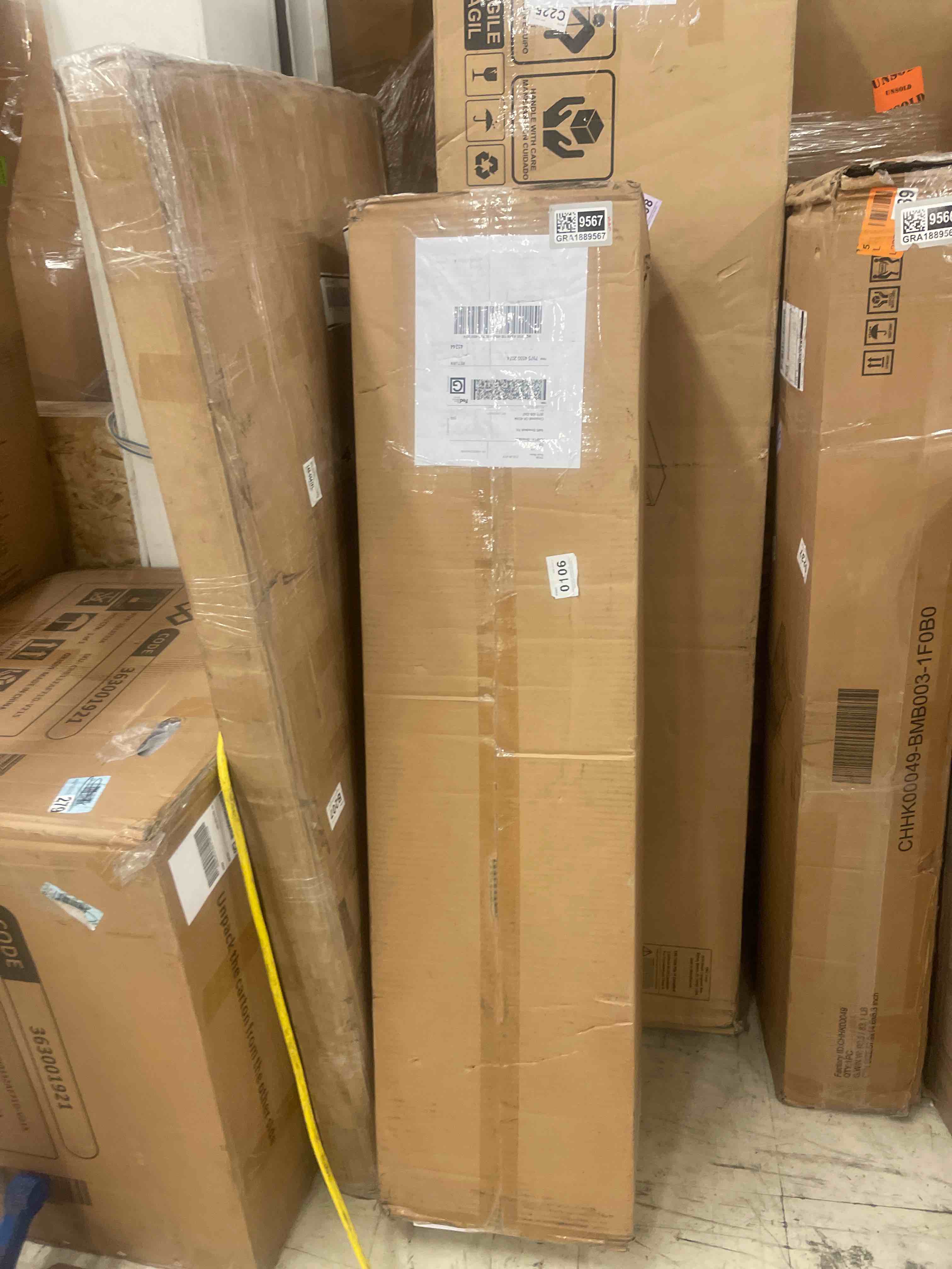 https://s3.amazonaws.com/lotting-images-prod/phillipi/GRA1889567_1757436218217.jpeg