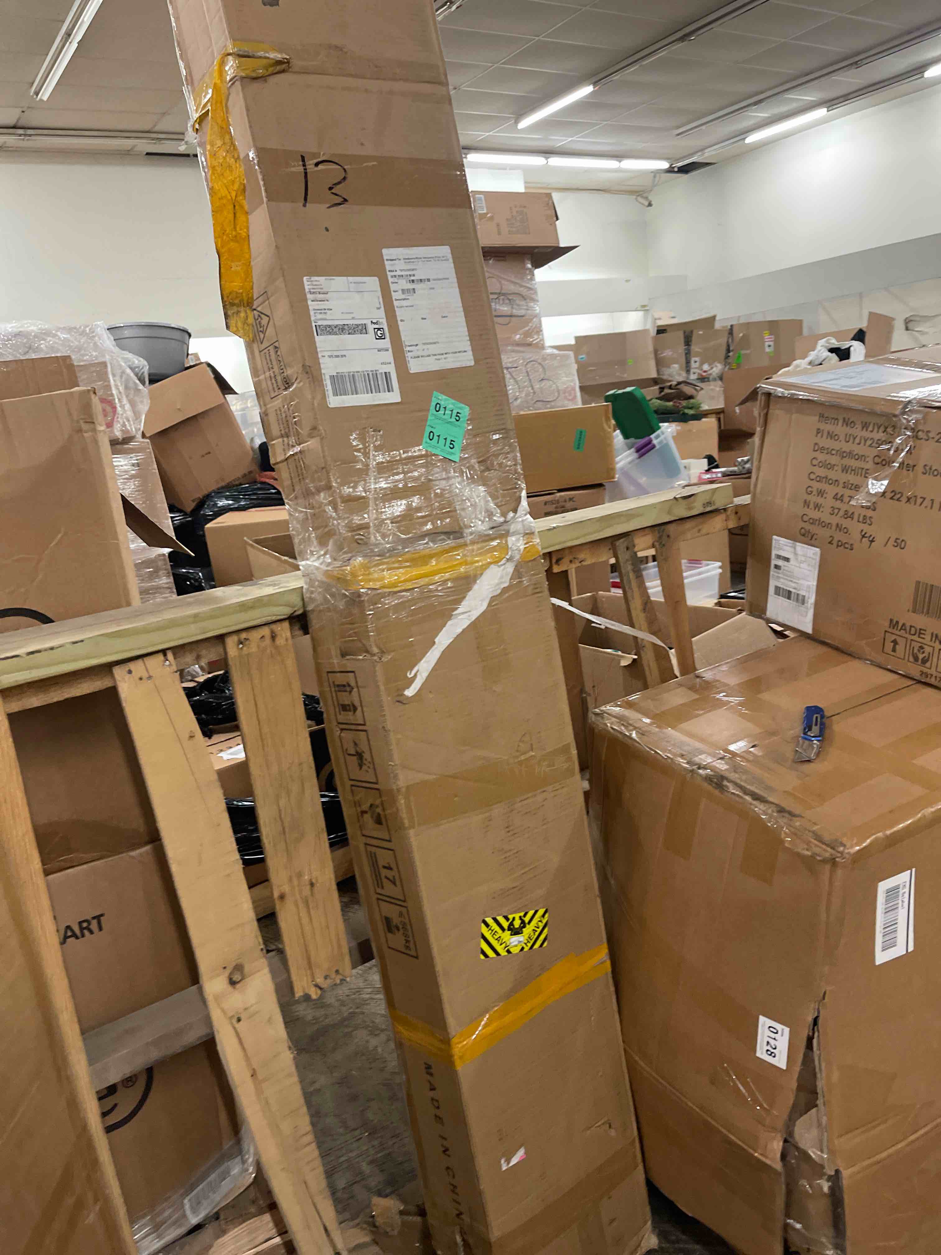https://s3.amazonaws.com/lotting-images-prod/phillipi/GRA1889581_1757966776440.jpeg