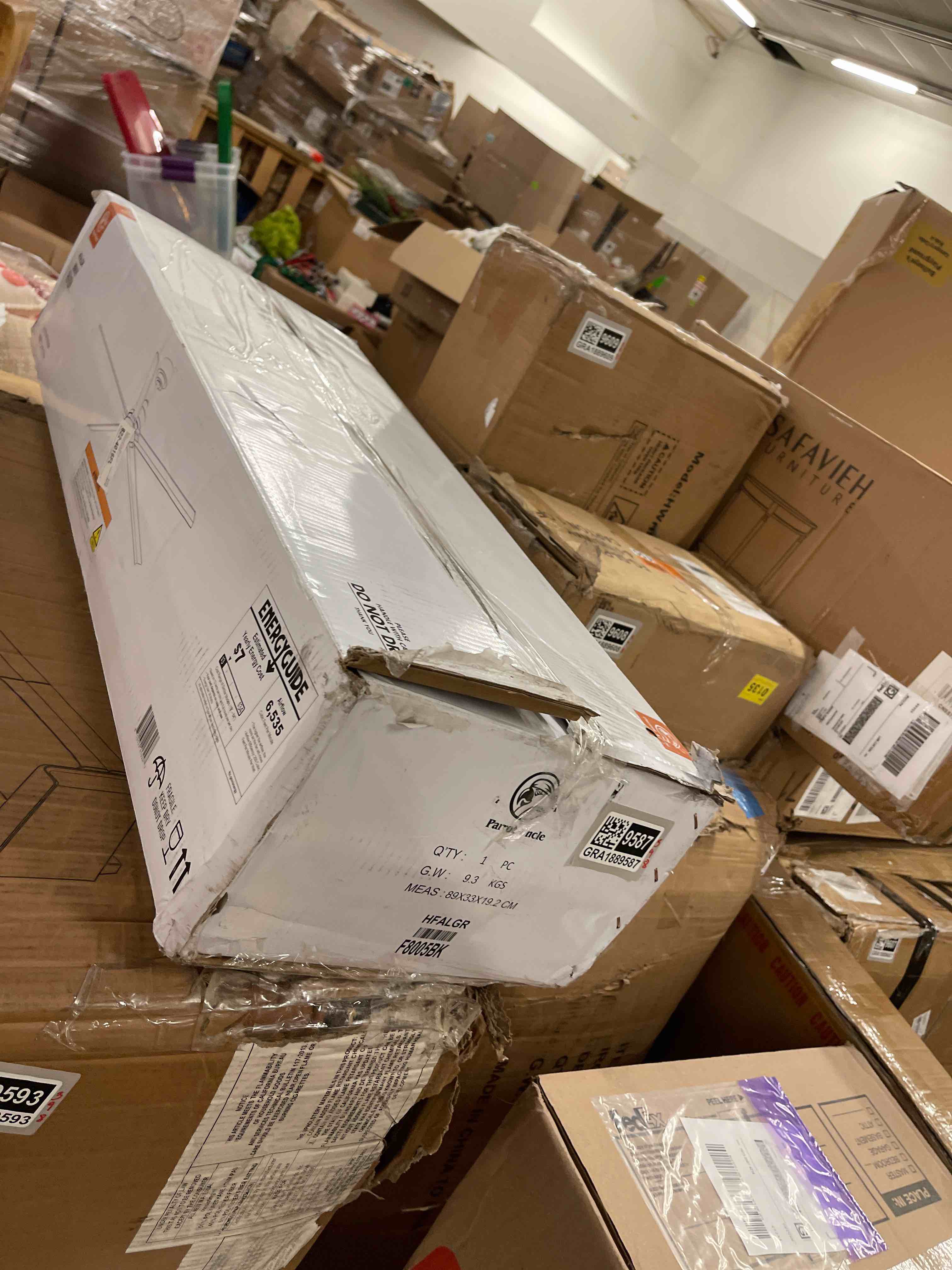 https://s3.amazonaws.com/lotting-images-prod/phillipi/GRA1889587_1757965273711.jpeg