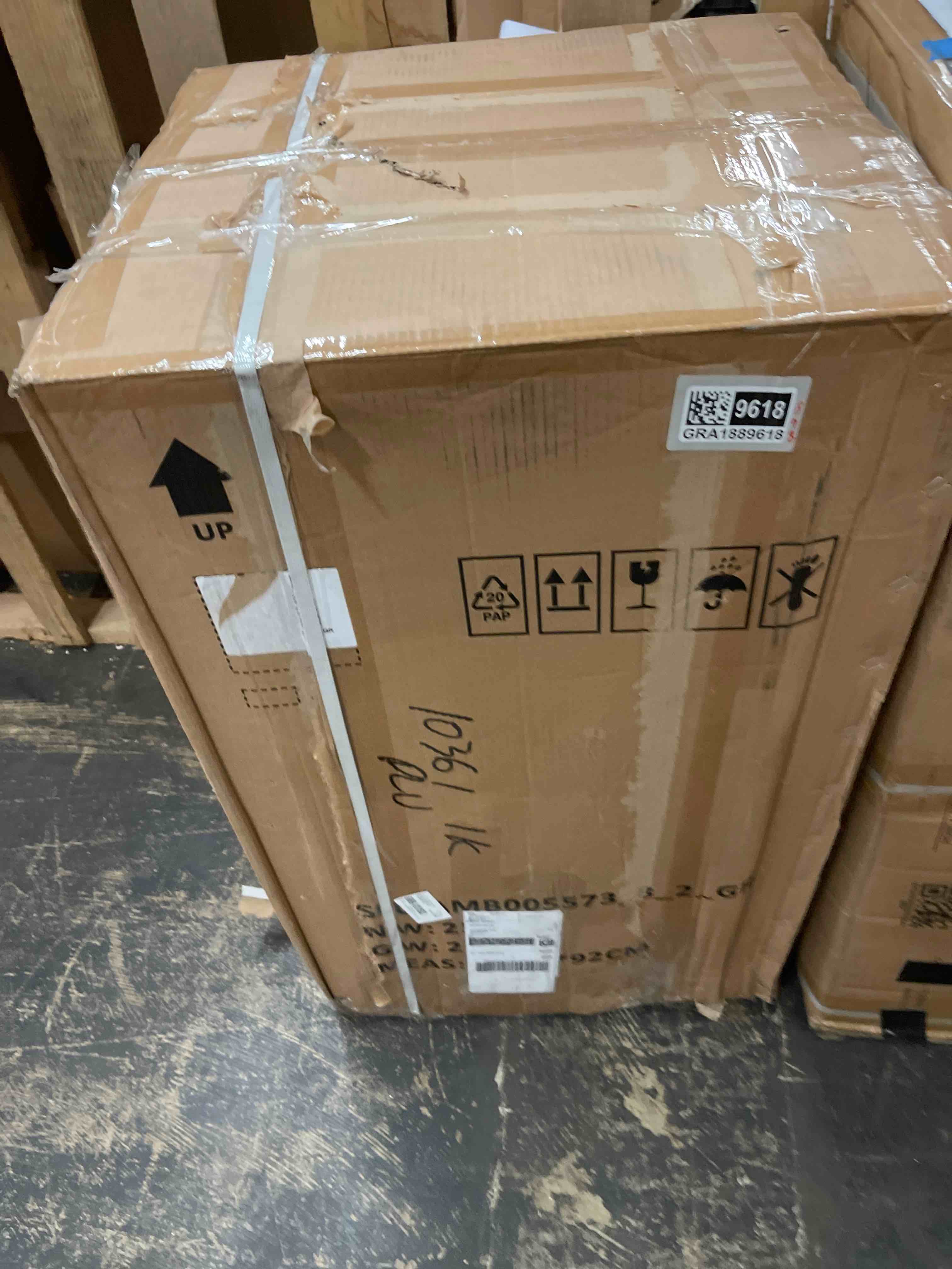 https://s3.amazonaws.com/lotting-images-prod/phillipi/GRA1889618_1757953371766.jpeg