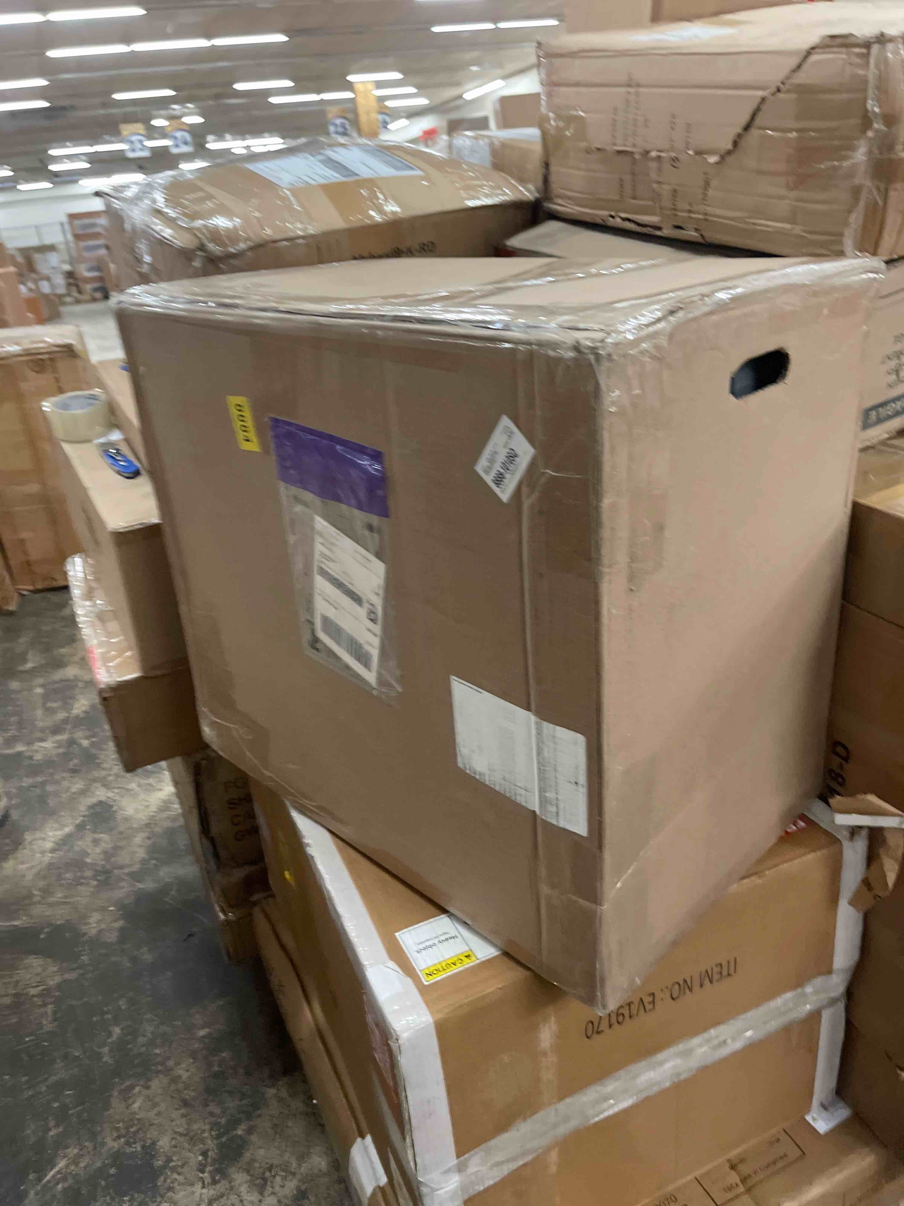 https://s3.amazonaws.com/lotting-images-prod/phillipi/GRA1889628_1757949393797.jpeg