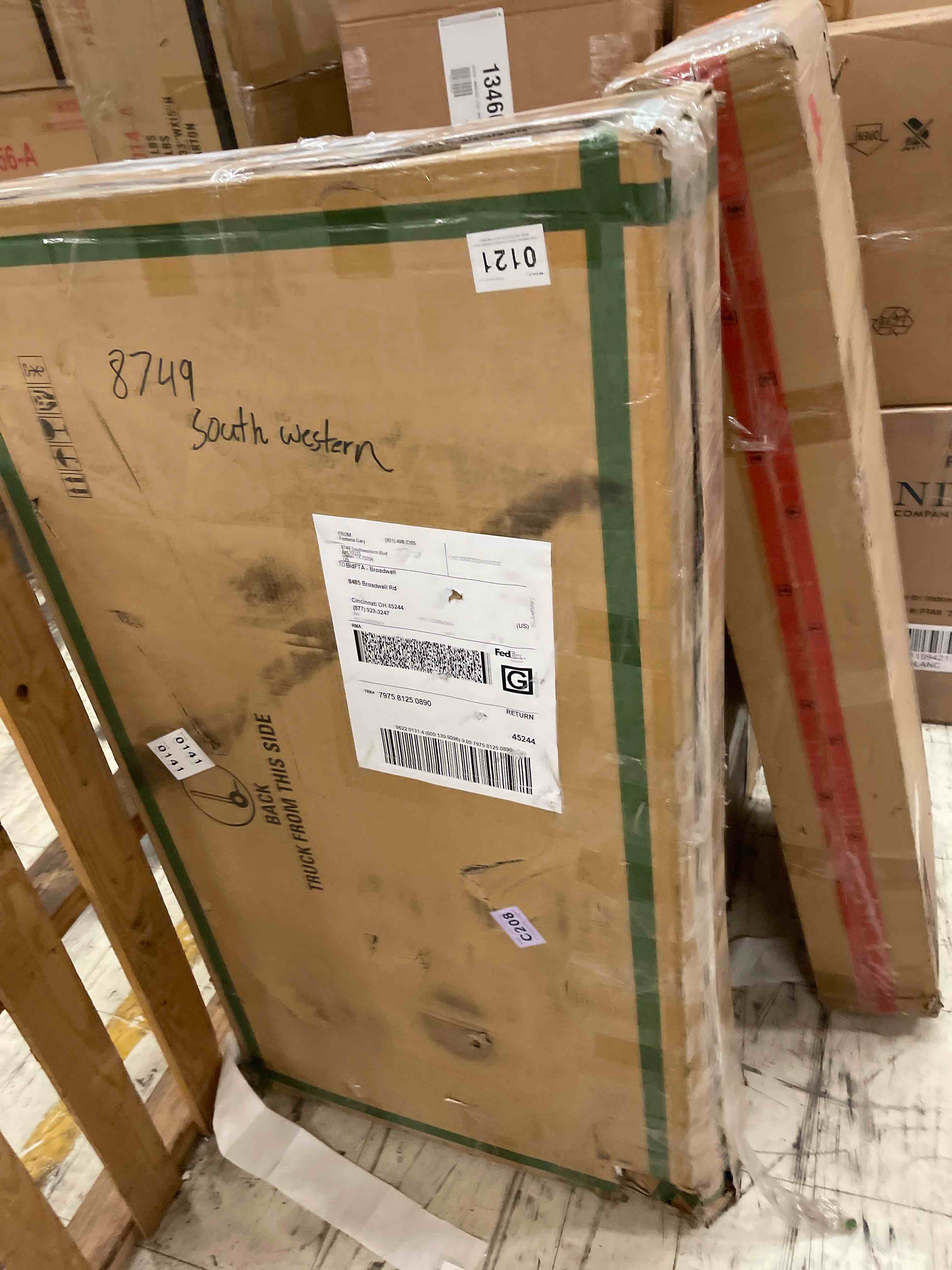 https://s3.amazonaws.com/lotting-images-prod/phillipi/GRA1889644_1758141102743.jpeg