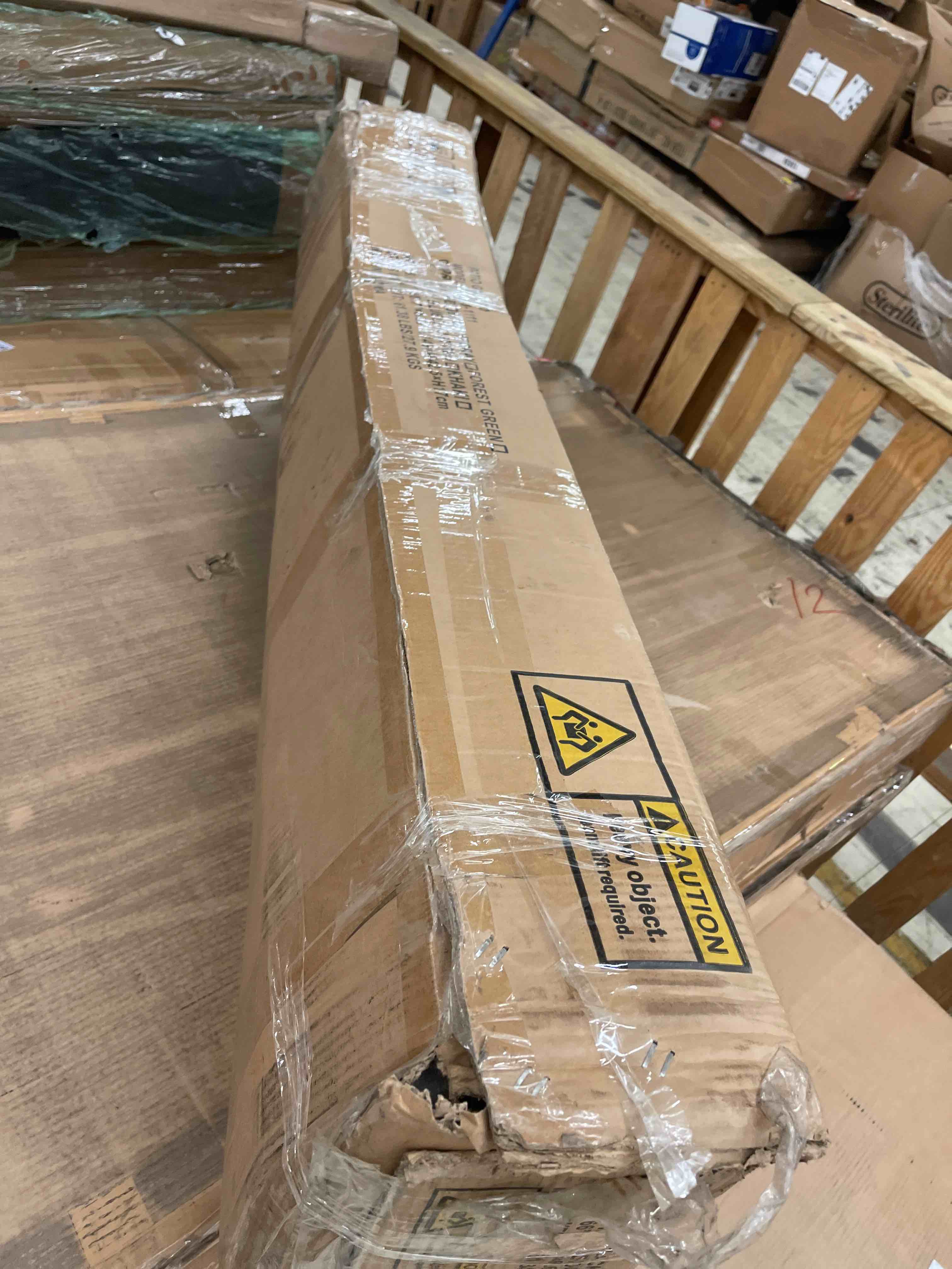 https://s3.amazonaws.com/lotting-images-prod/phillipi/GRA1889667_1758134327101.jpeg