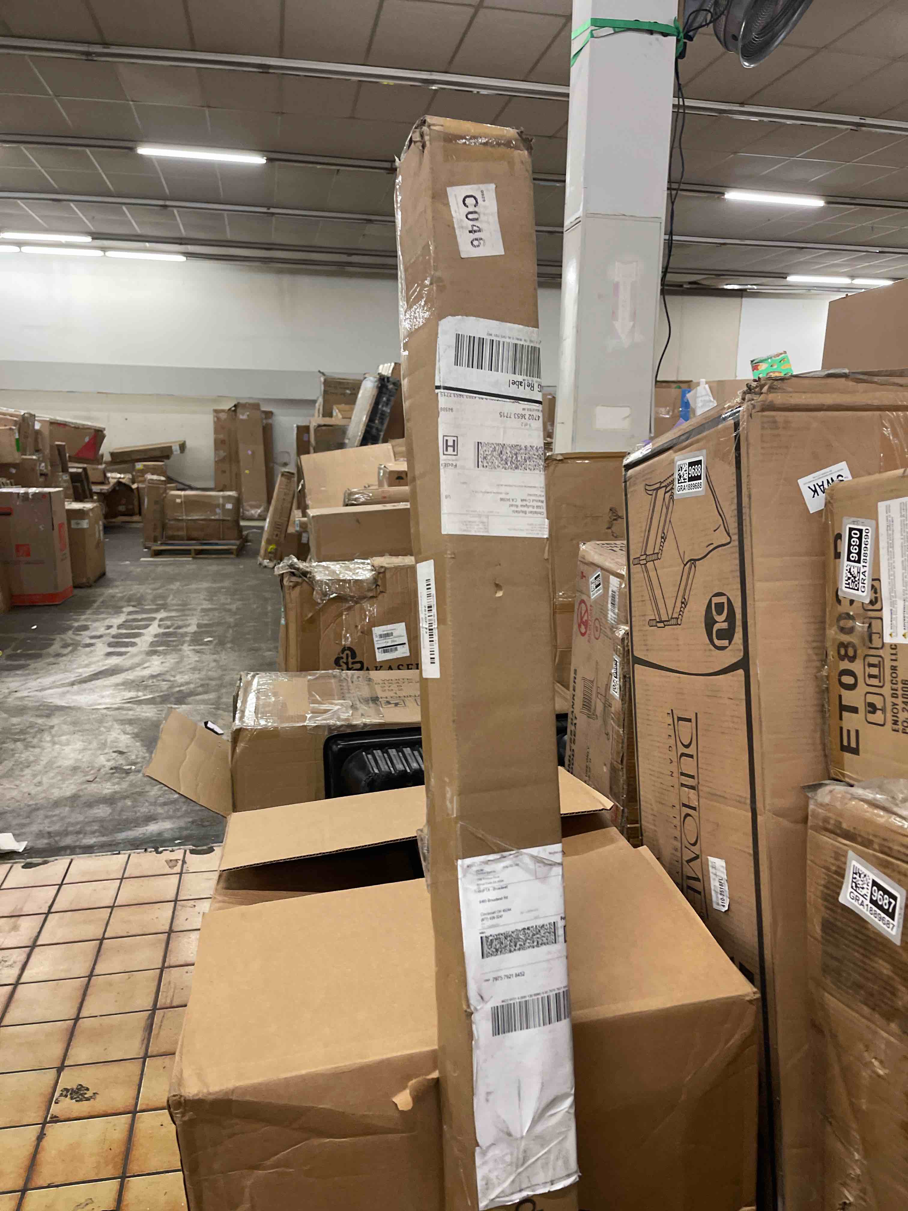 https://s3.amazonaws.com/lotting-images-prod/phillipi/GRA1889699_1758647532336.jpeg