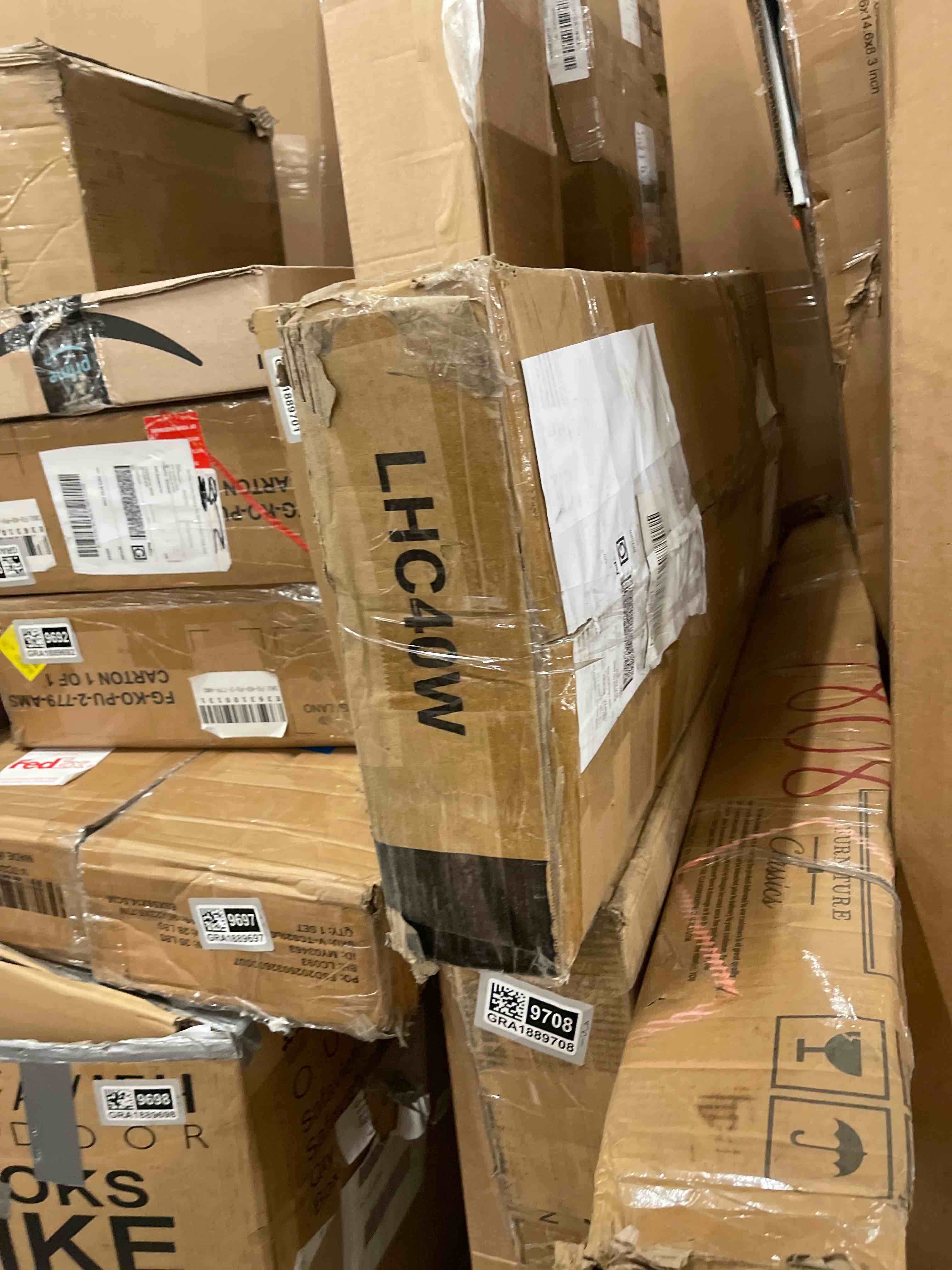 https://s3.amazonaws.com/lotting-images-prod/phillipi/GRA1889710_1758650767502.jpeg