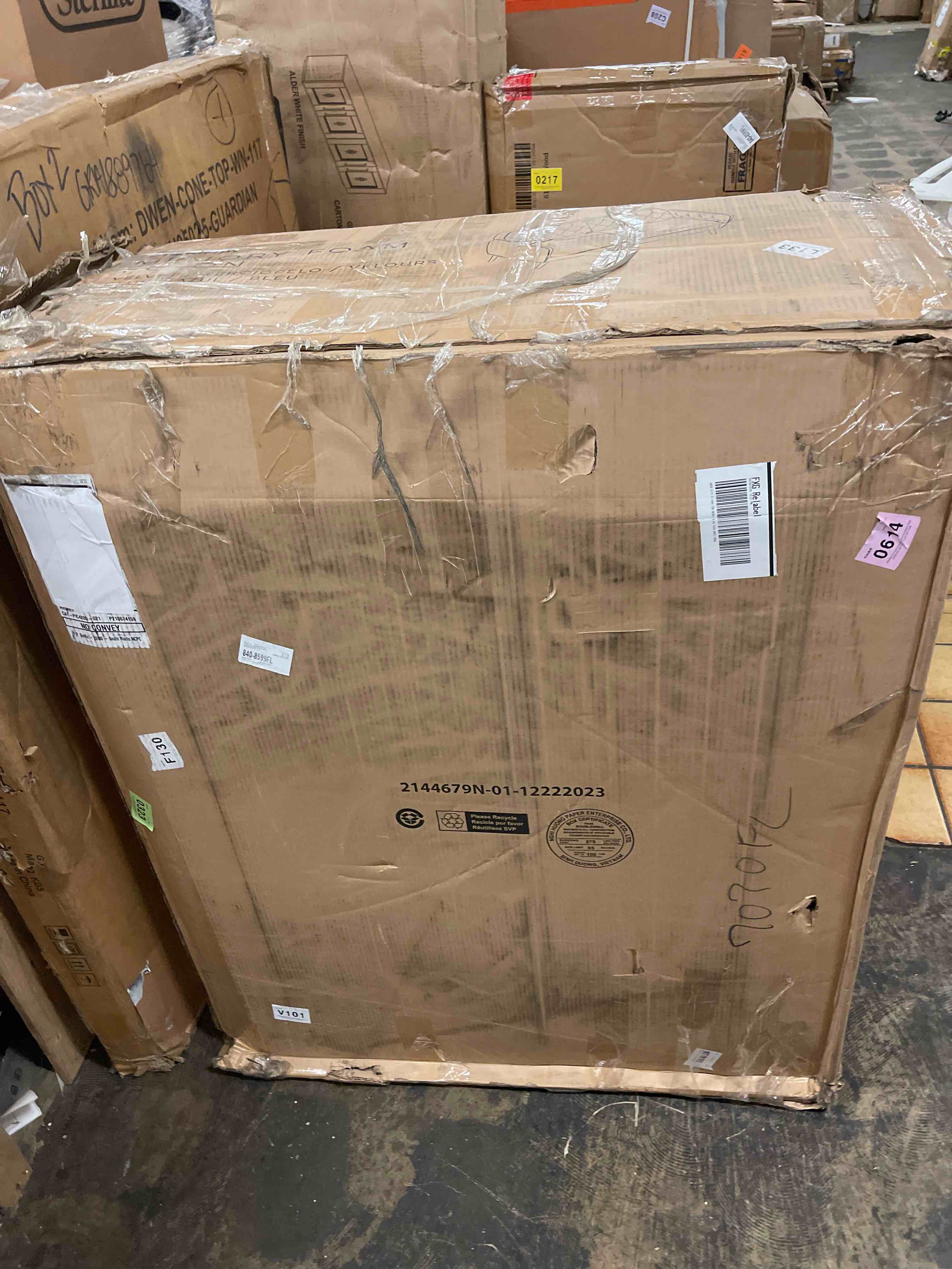 https://s3.amazonaws.com/lotting-images-prod/phillipi/GRA1889761_1759180893395.jpeg