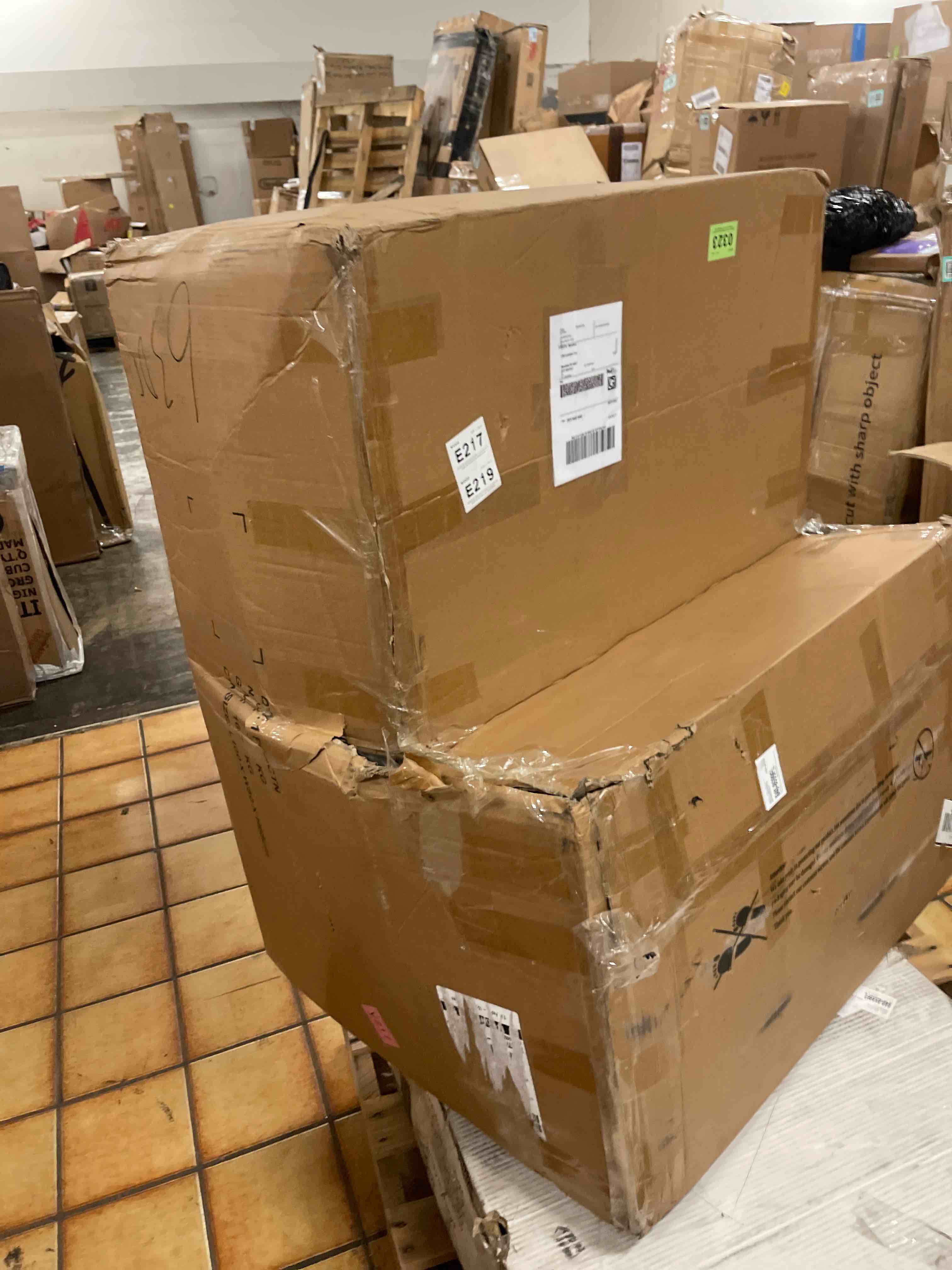 https://s3.amazonaws.com/lotting-images-prod/phillipi/GRA1889763_1759180527162.jpeg