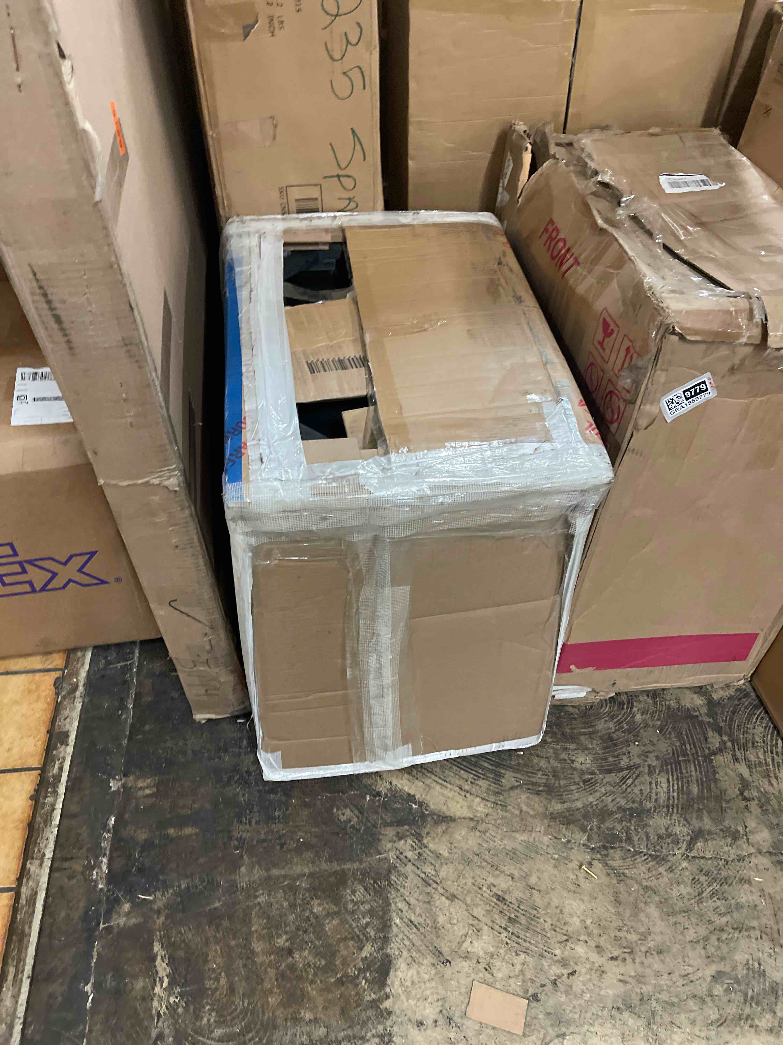 https://s3.amazonaws.com/lotting-images-prod/phillipi/GRA1889765_1759179470772.jpeg