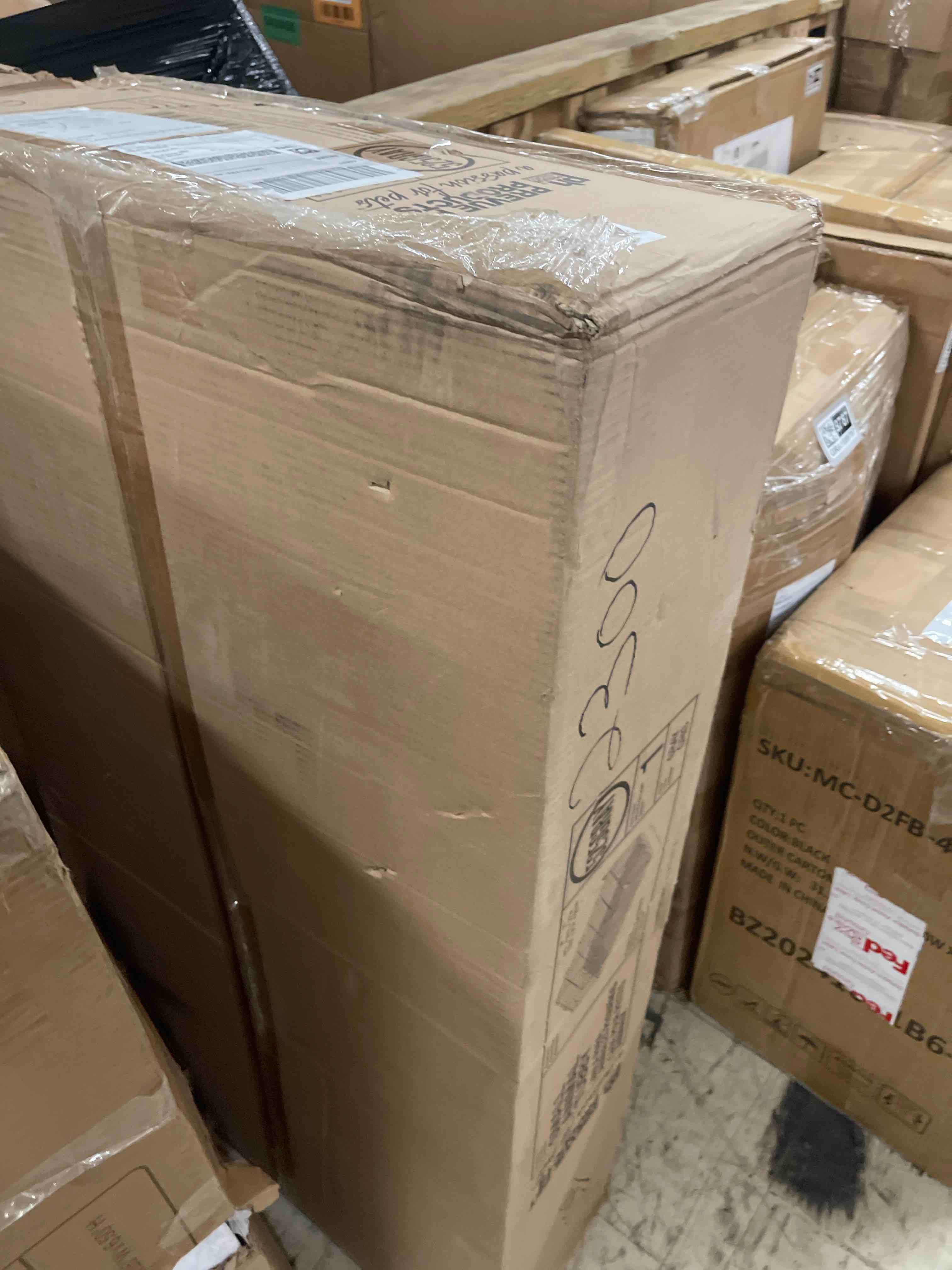 https://s3.amazonaws.com/lotting-images-prod/phillipi/GRA1889785_1759436179095.jpeg