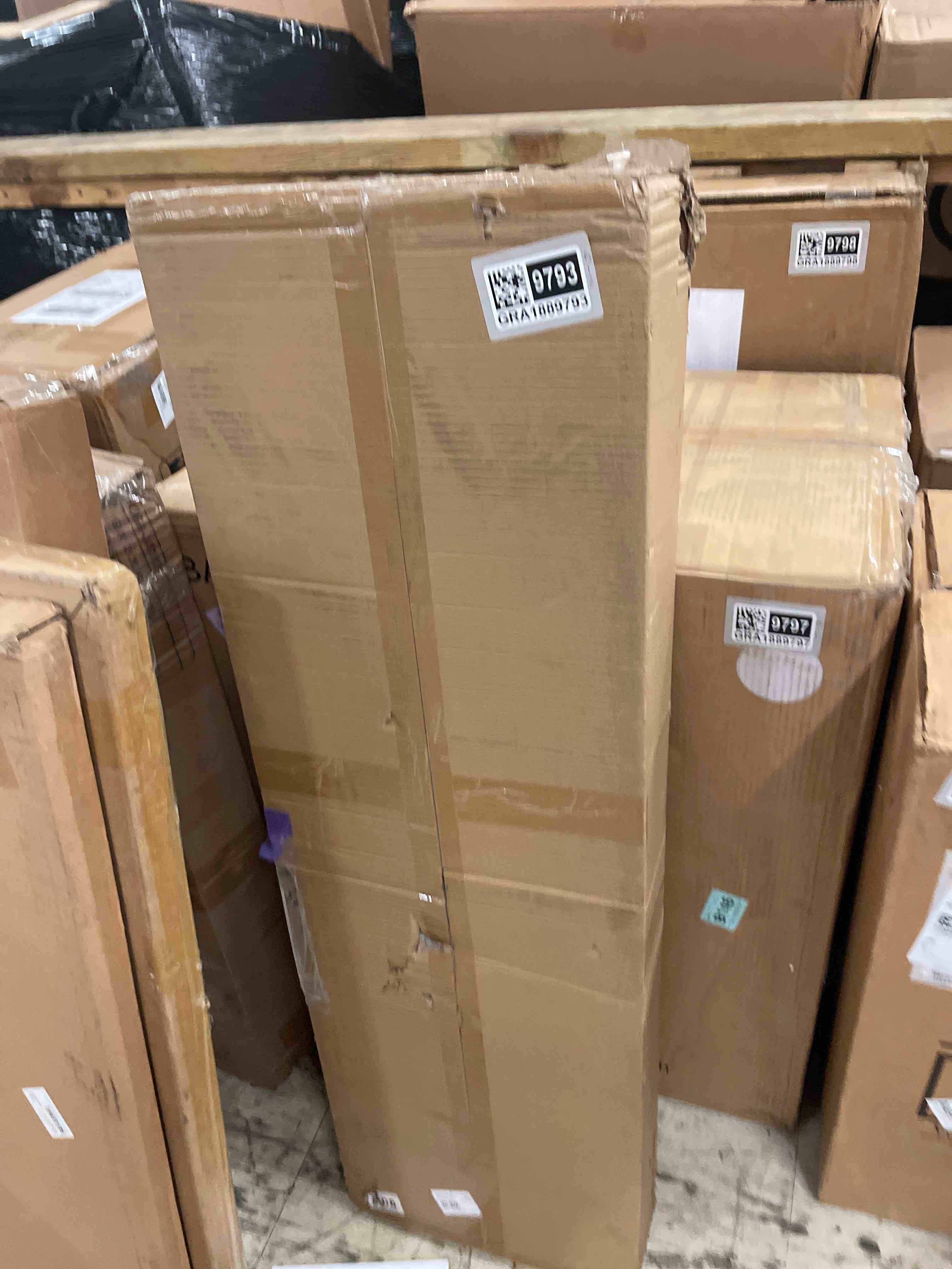 https://s3.amazonaws.com/lotting-images-prod/phillipi/GRA1889793_1759432388239.jpeg
