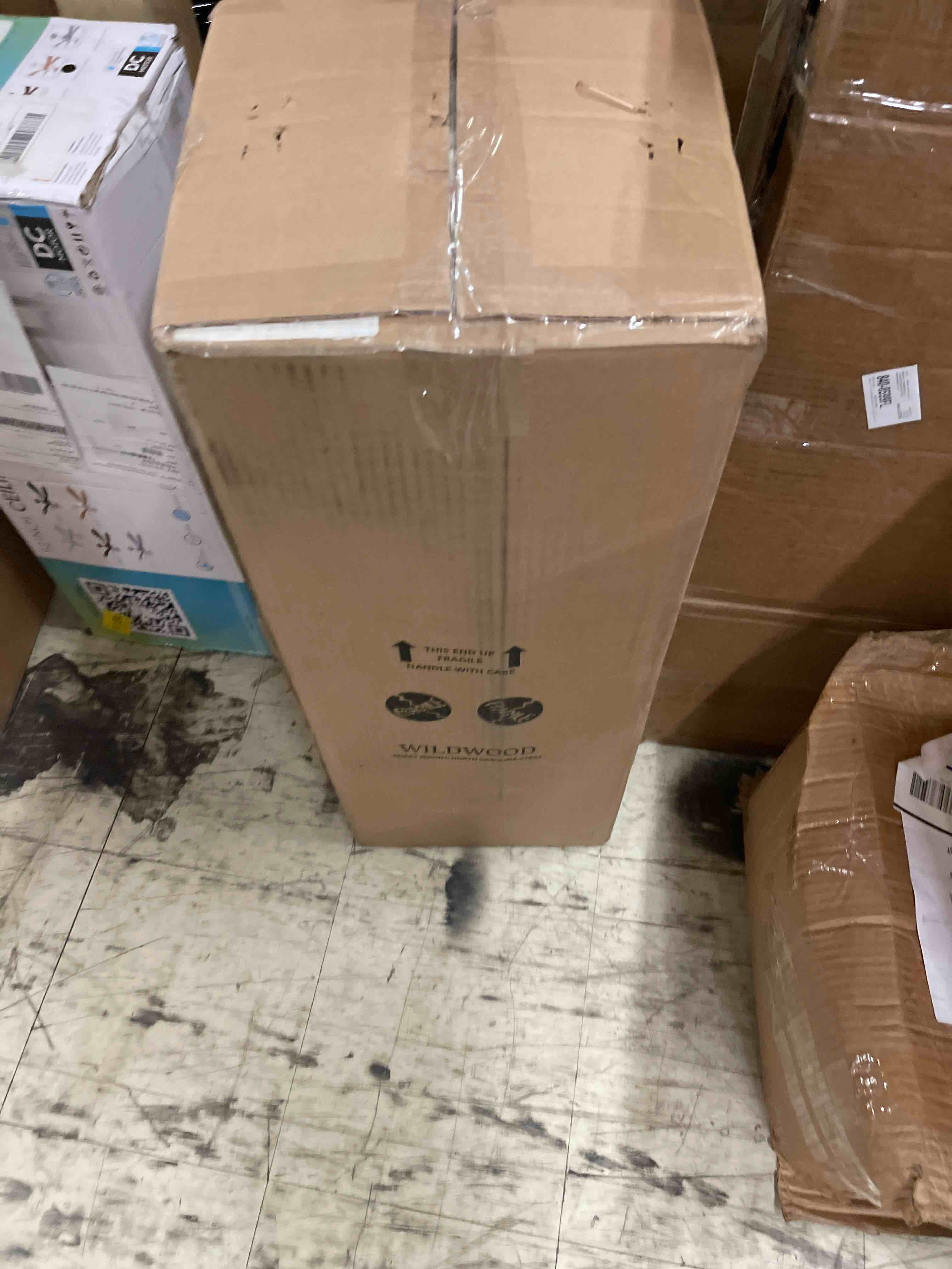 https://s3.amazonaws.com/lotting-images-prod/phillipi/GRA1889801_1759429238864.jpeg