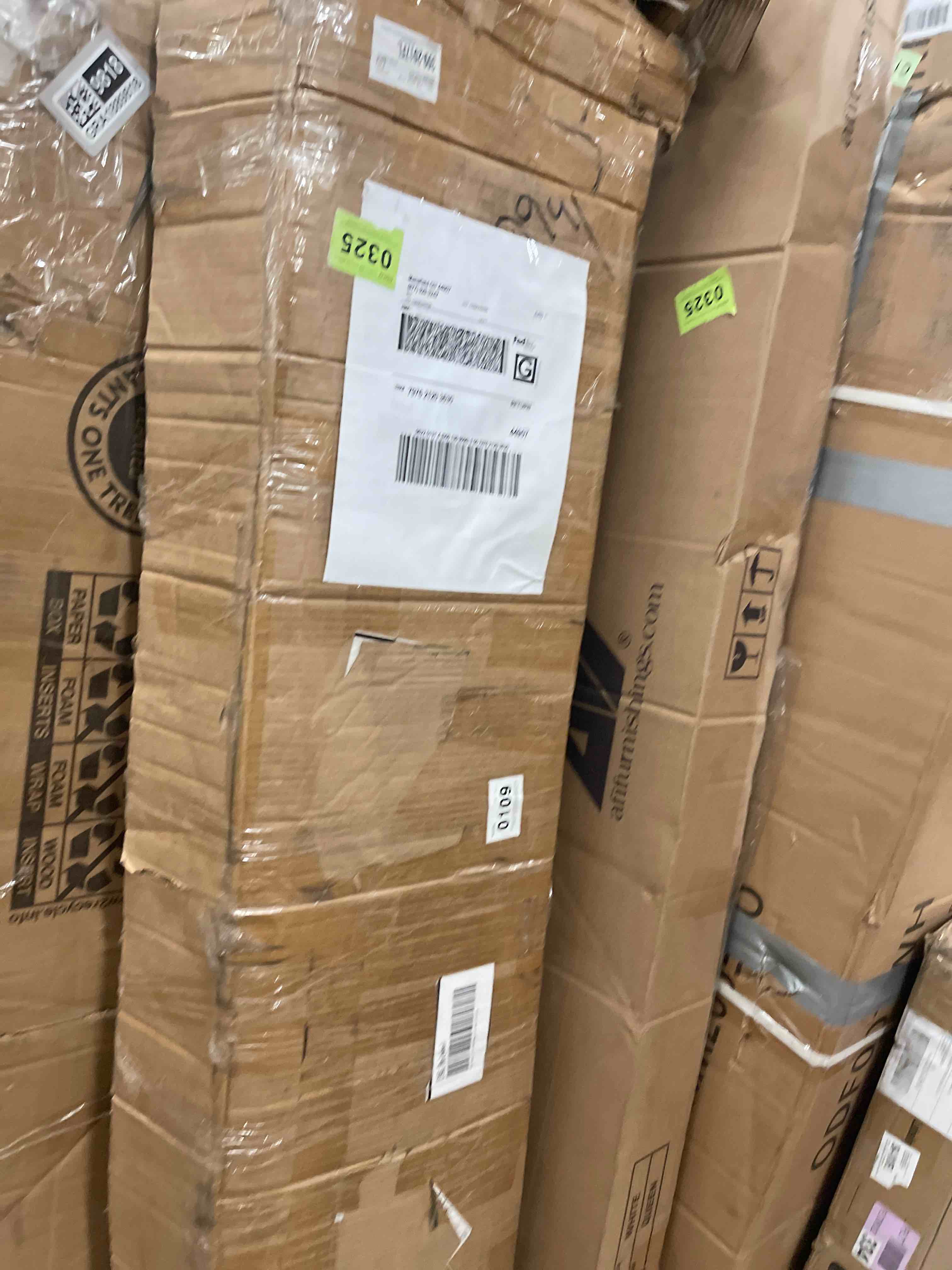 https://s3.amazonaws.com/lotting-images-prod/phillipi/GRA1889814_1759425976007.jpeg