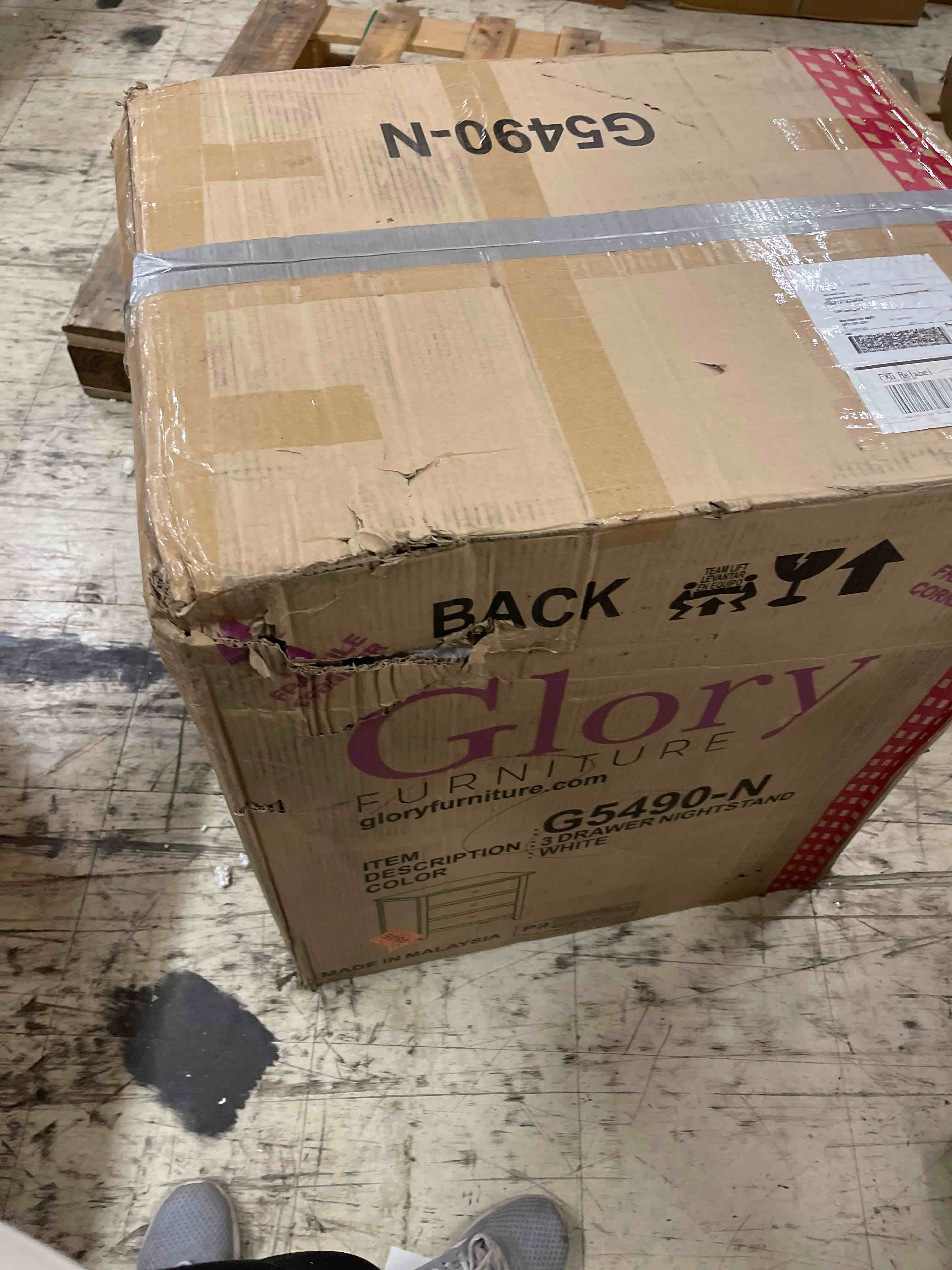 https://s3.amazonaws.com/lotting-images-prod/phillipi/GRA1889828_1759421364608.jpeg