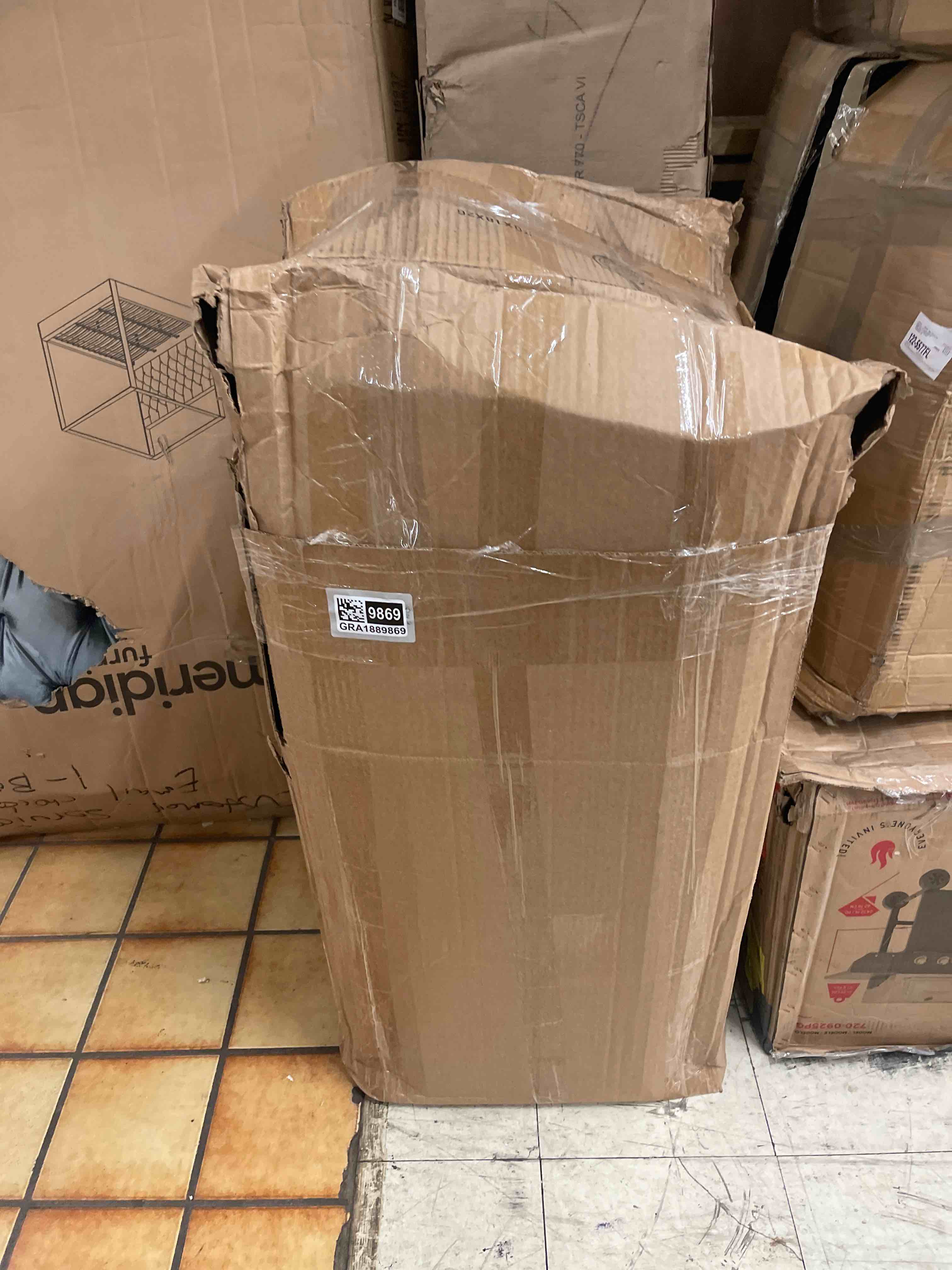 https://s3.amazonaws.com/lotting-images-prod/phillipi/GRA1889869_1759773071341.jpeg