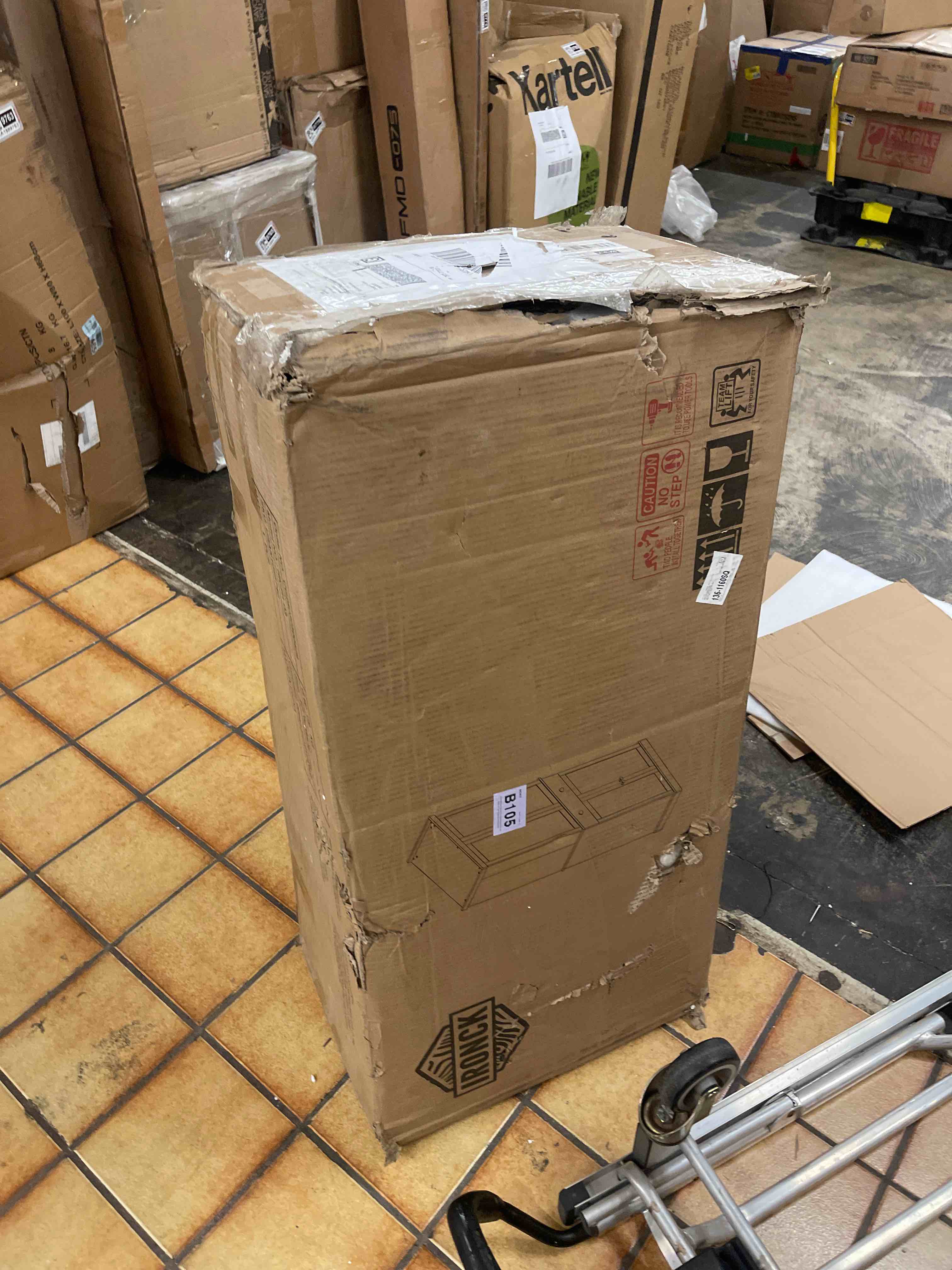 https://s3.amazonaws.com/lotting-images-prod/phillipi/GRA1889872_1759773854627.jpeg