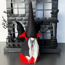 set up 26 inch Halloween vampire gnome decor