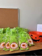 Halloween eyeball treat bags