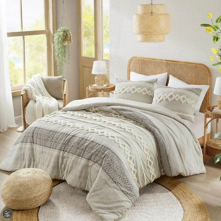 Hyde Lane Boho Gray Comforter Set King, Farmhouse Bedding Sets, Cotton Top with Modern Neutral Style Clipped Jacquard Stripes, 3-Pieces Including Matching Pillow Shams (104x90 Inches)