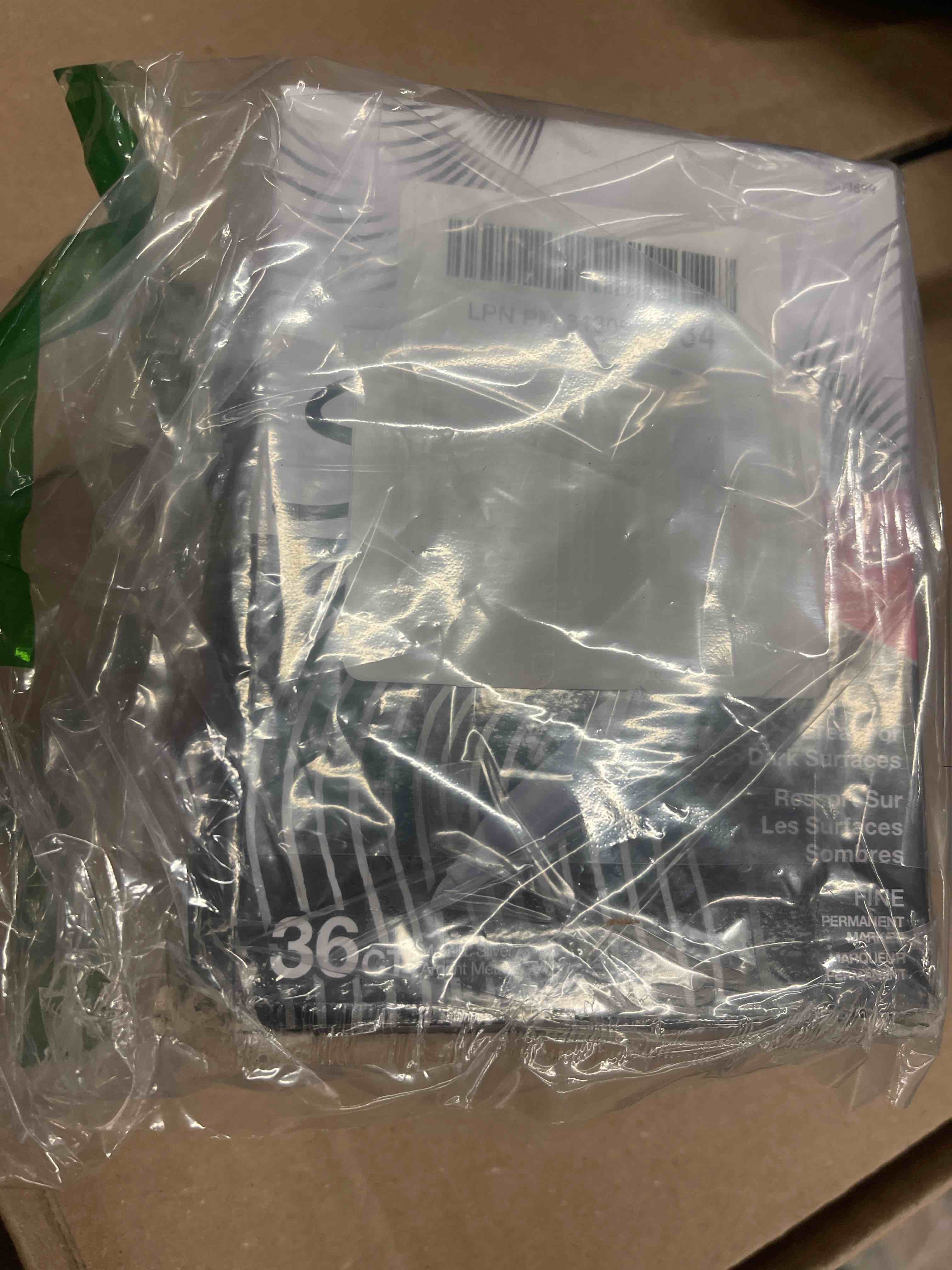 Condition photo showing New/Like New for Sharpie Metallic Permanent Markers  Fine Point  Metallic Silver  36 Count