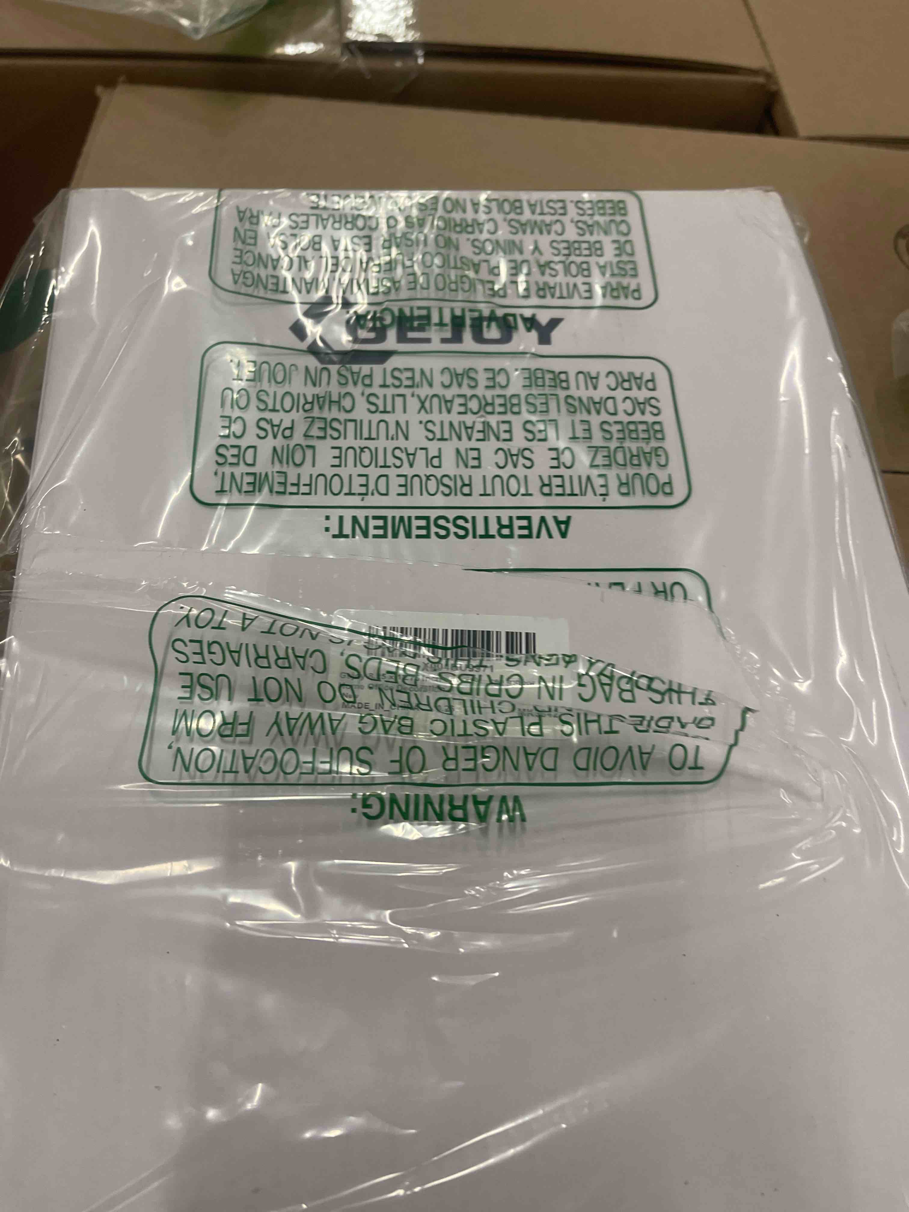 Condition photo showing New/Like New for Gejoy 8.25 x 12.75 Inch Lighted Snowflake Christmas Tree Topper Silver with 10 Blue LED Lights 120v Plug in Glitter Christmas Star Tree Topper for Indoor Home Office Xmas Decoration