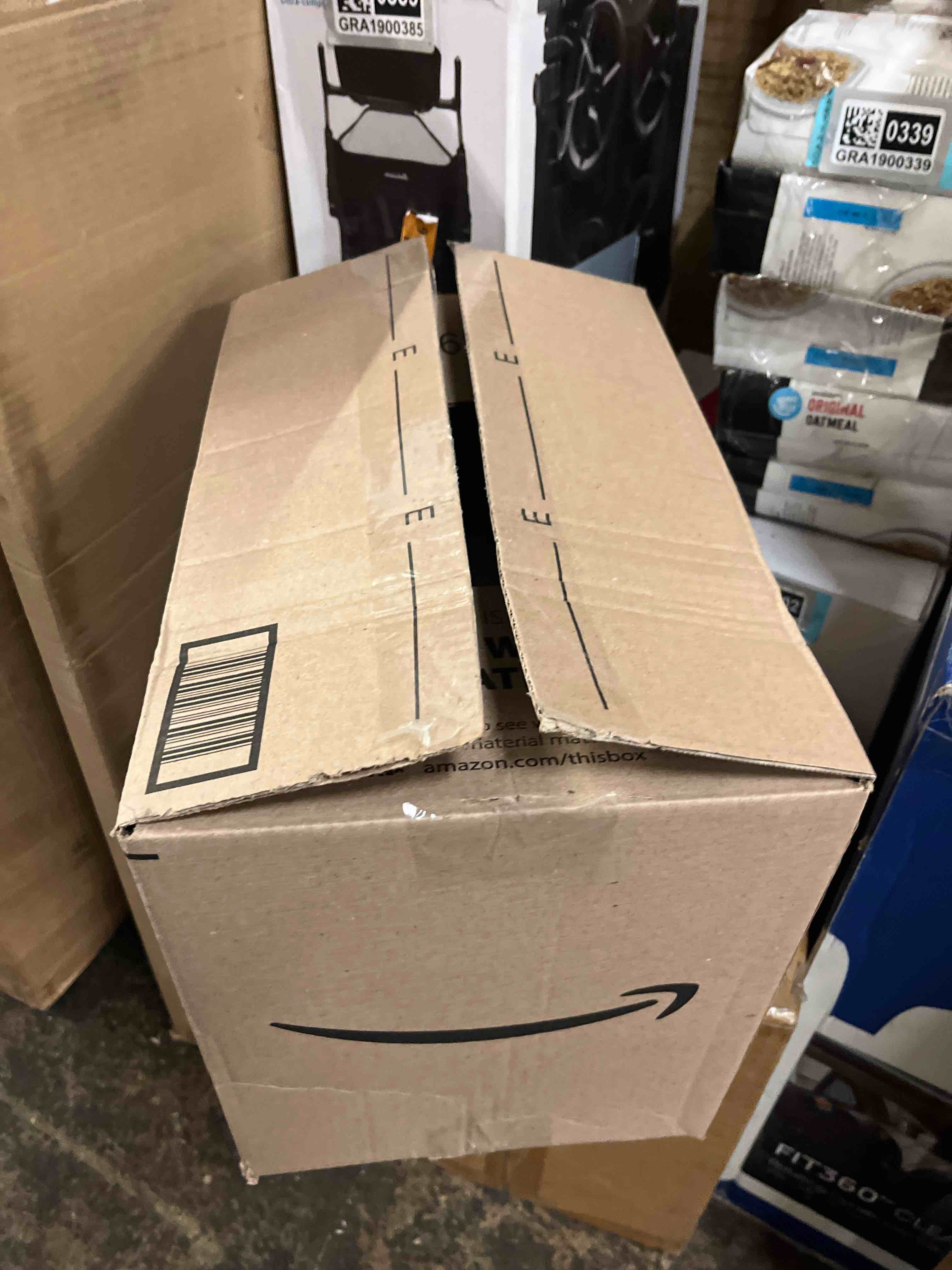 https://s3.amazonaws.com/lotting-images-prod/phillipi/GRA1900023_1752534003608.jpeg