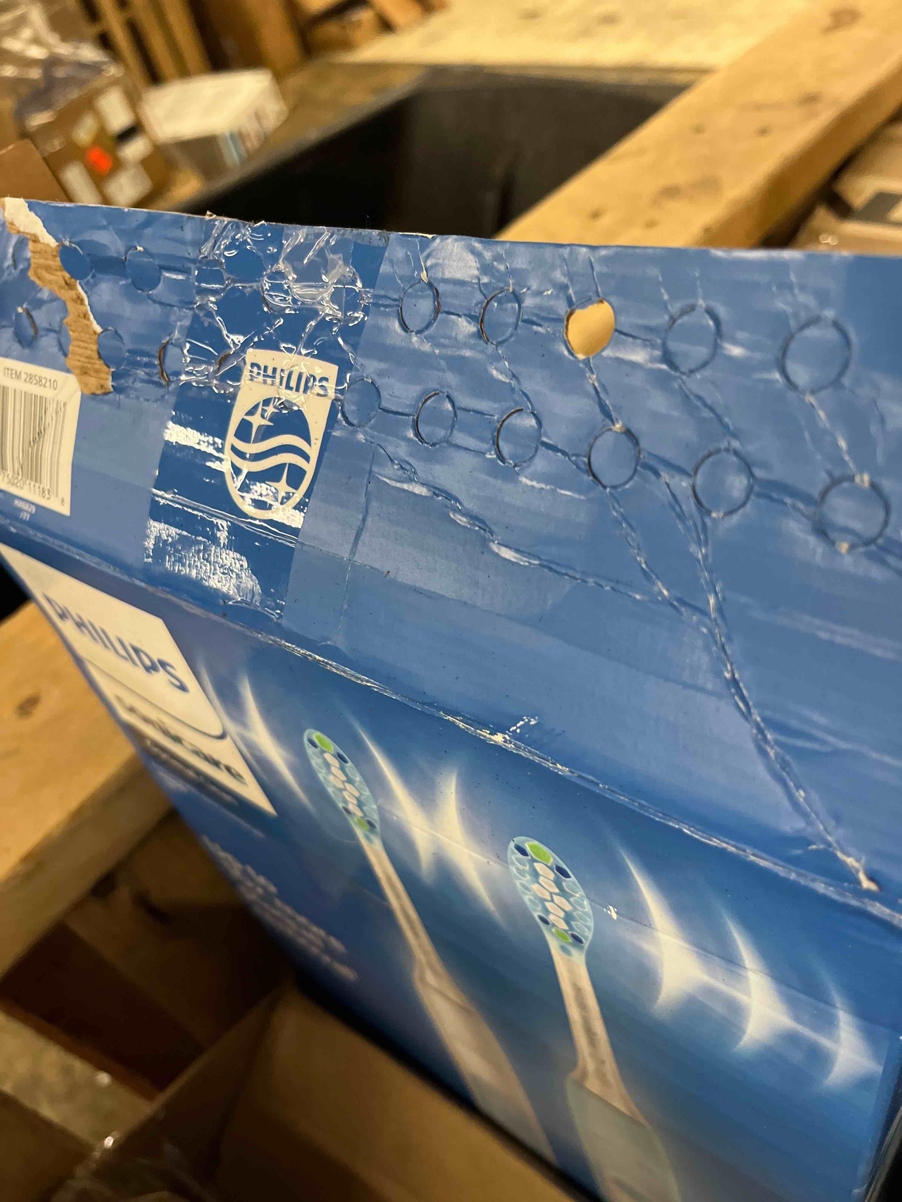 https://s3.amazonaws.com/lotting-images-prod/phillipi/GRA1900028_1752507377199.jpeg