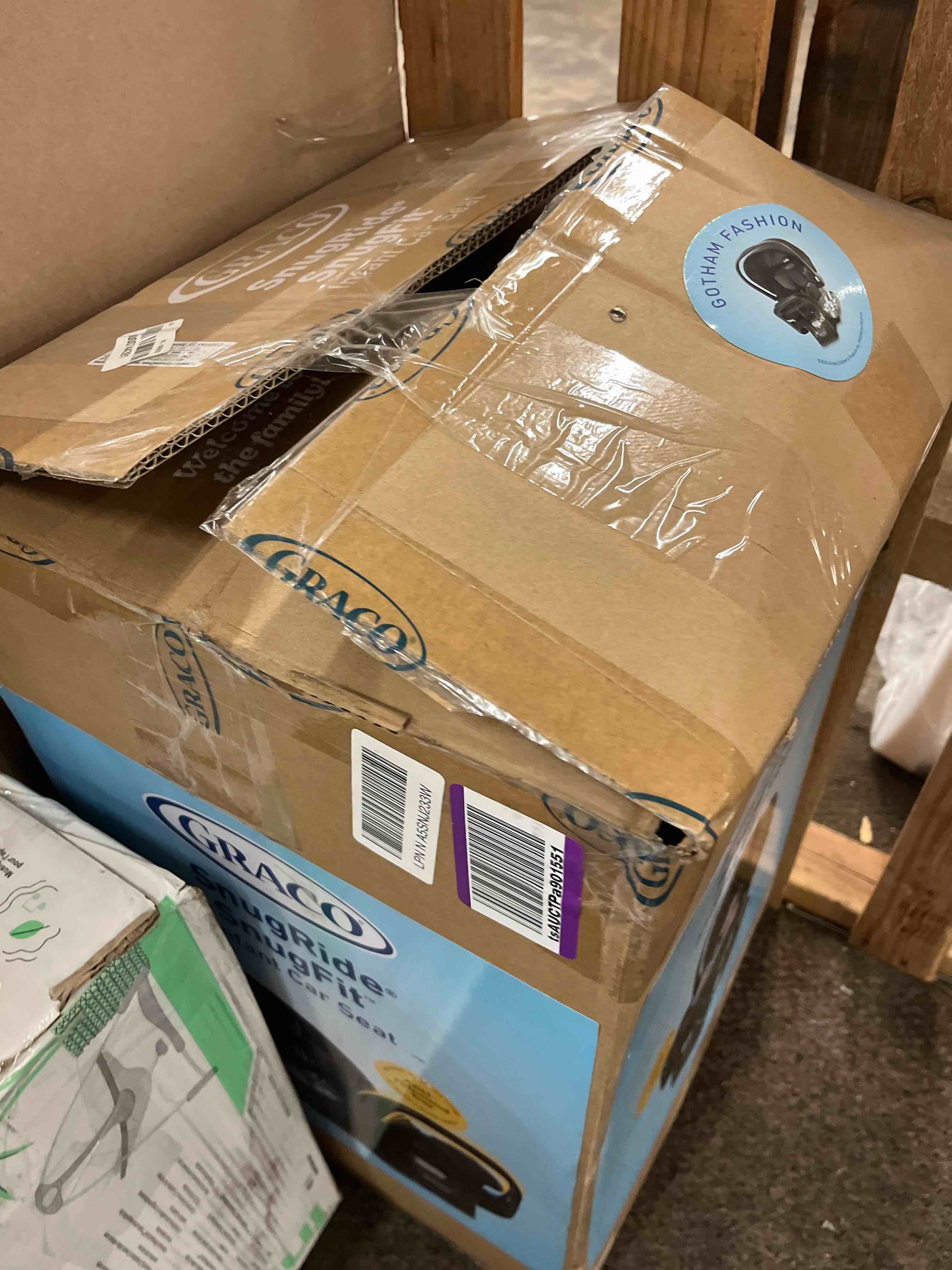 https://s3.amazonaws.com/lotting-images-prod/phillipi/GRA1900043_1752504826132.jpeg
